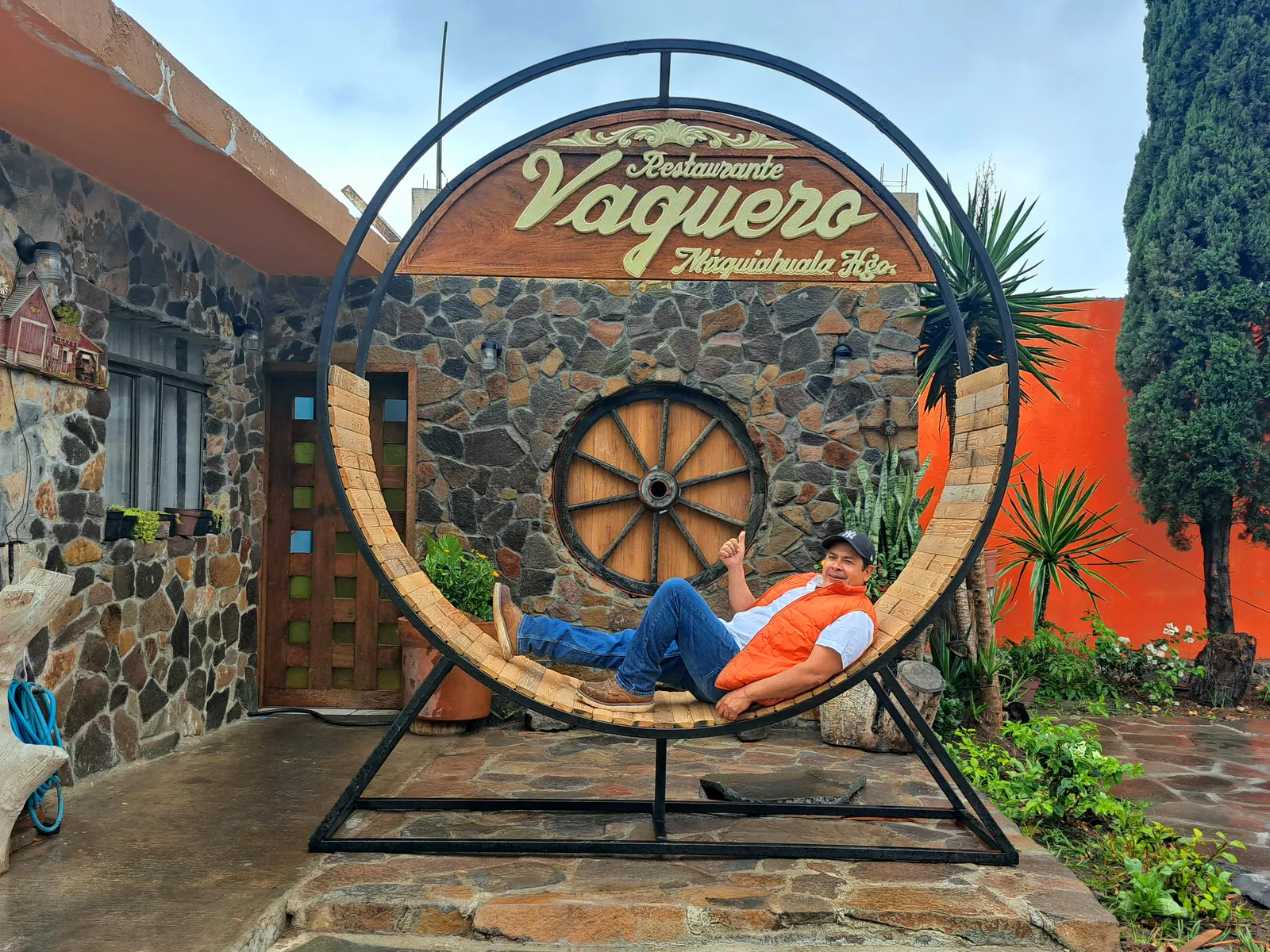 El Vaquero image 10