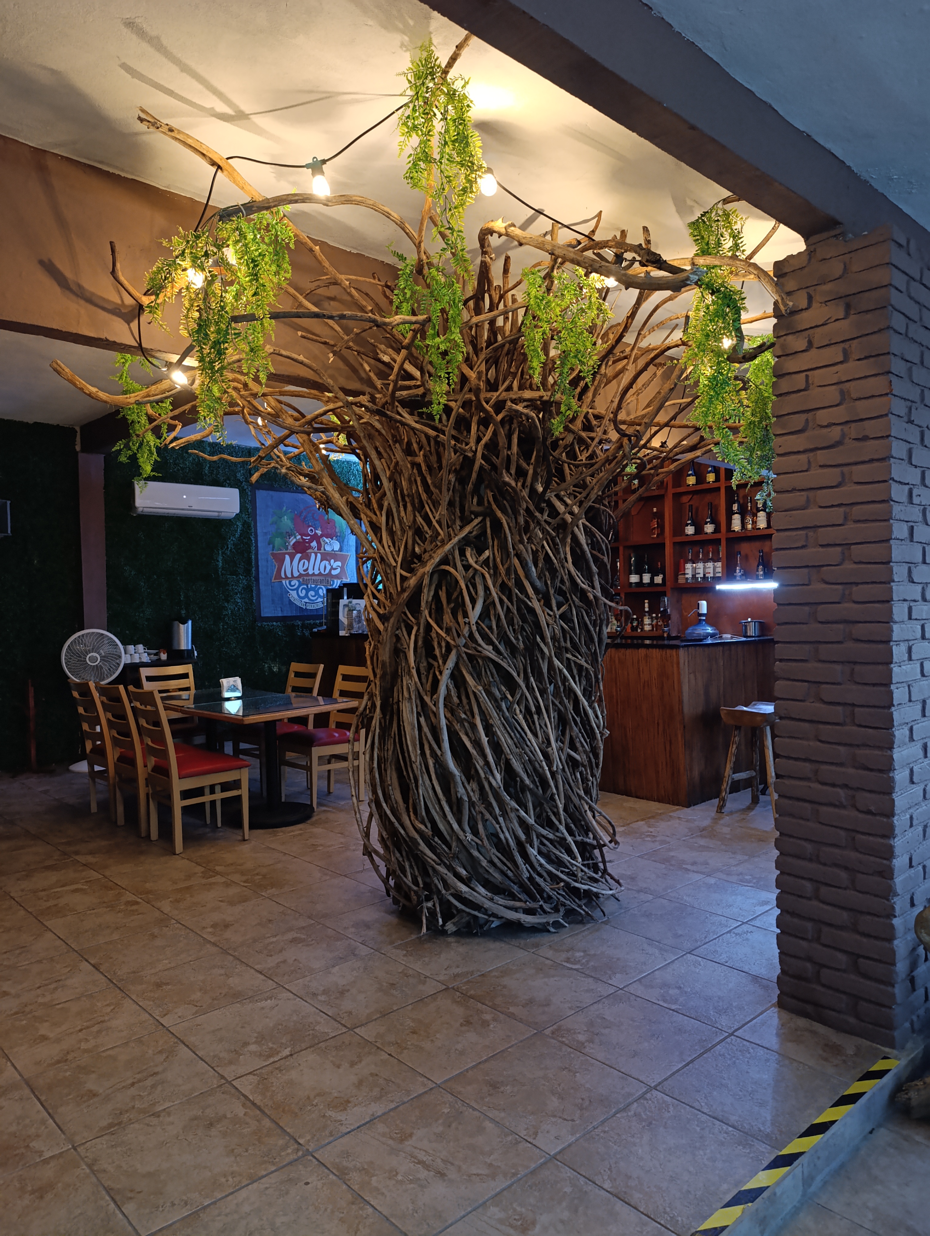 Restaurante "Mello's" image 1