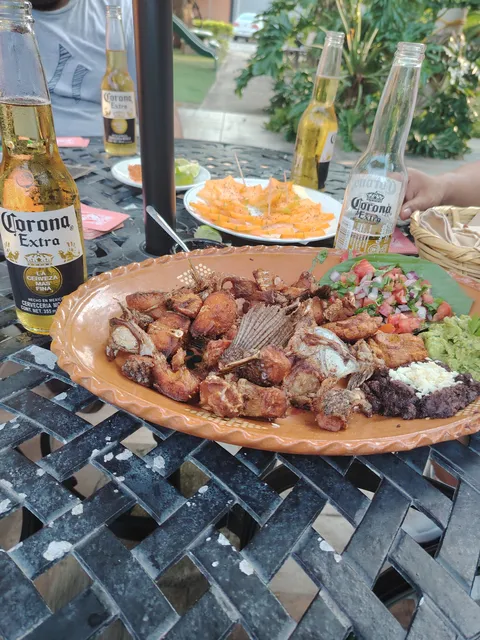 El Pescador image 4