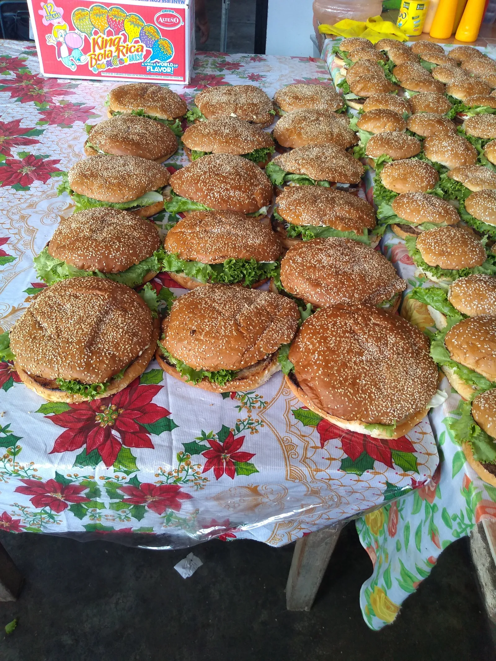 Anita's burguer'S image 6