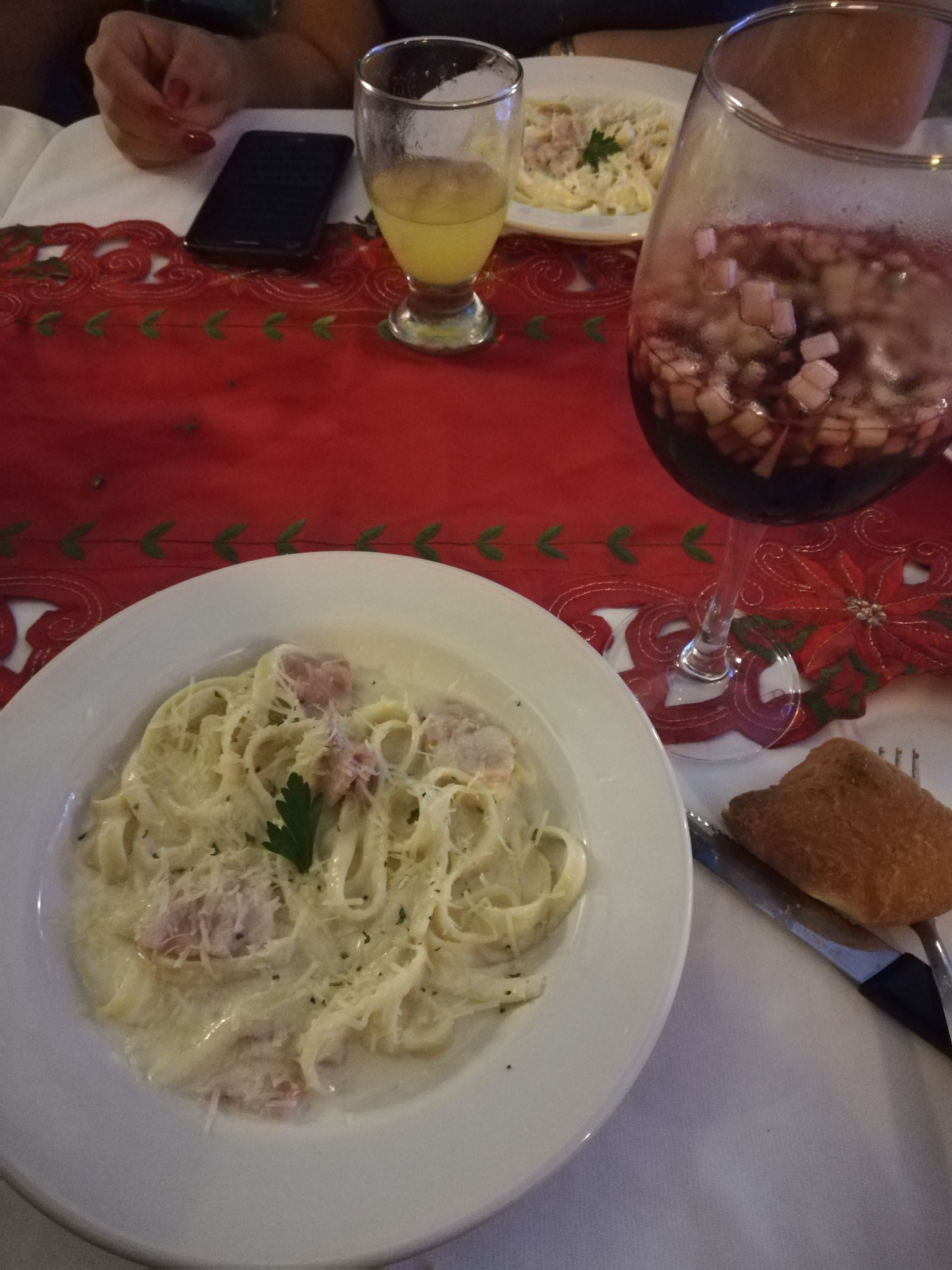 RESTAURANTE LA VENDIMIA, CORTES, QUESOS Y VINOS image 6