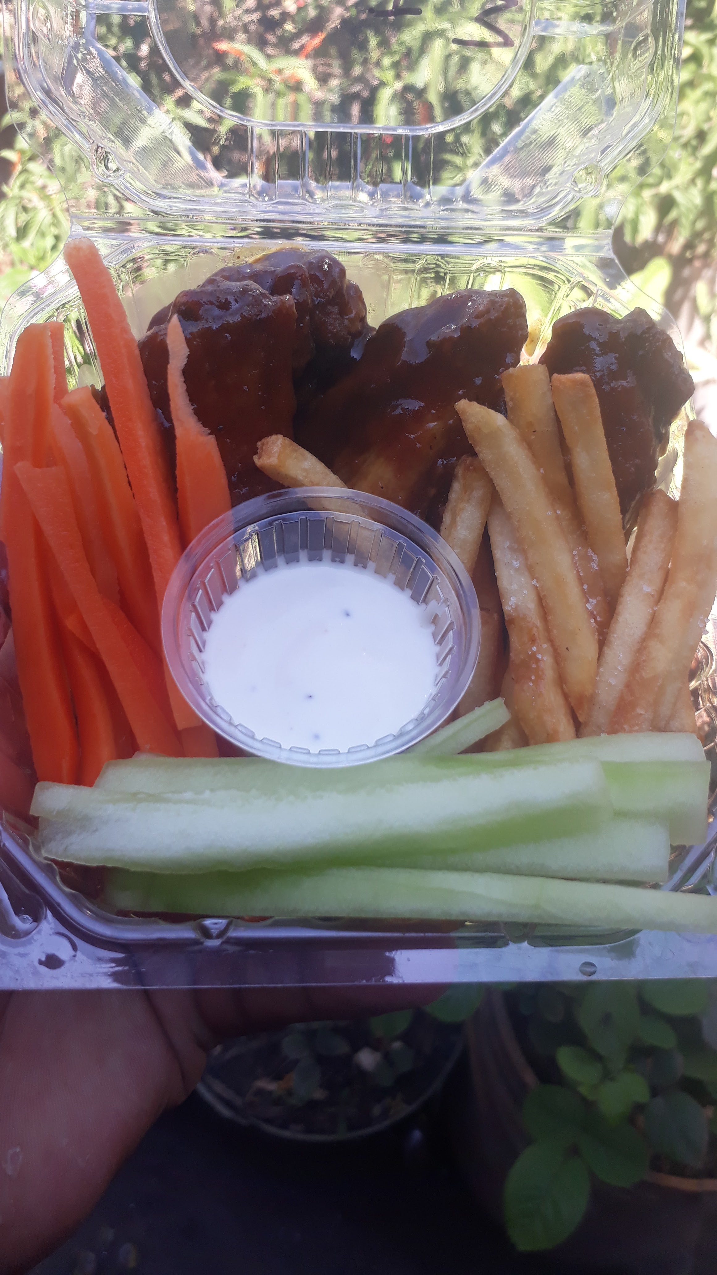 "GAHER Alitas y hamburguesas" image 9