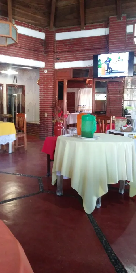 Restaurant "Mi Familia" image 4