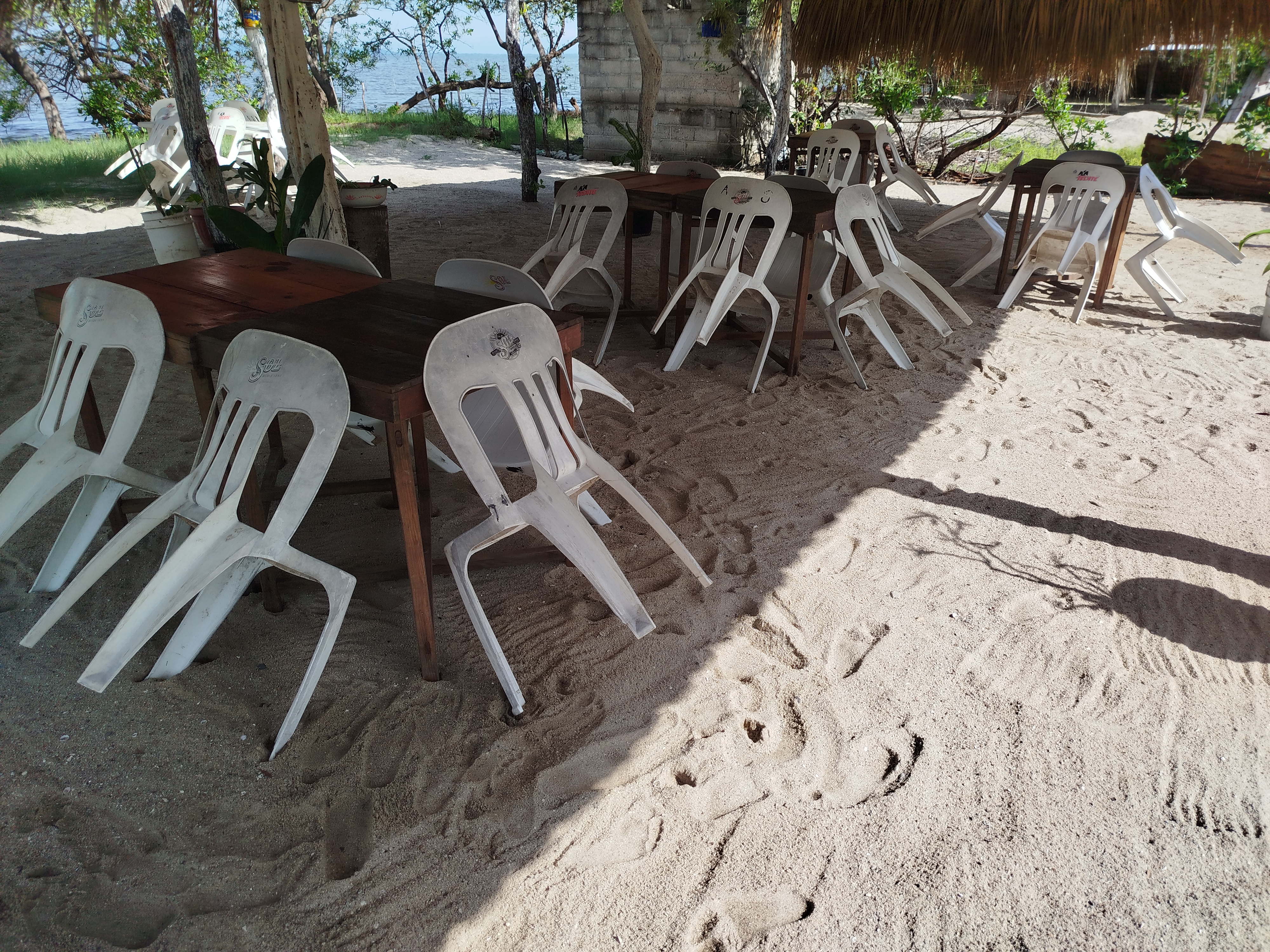 RESTAURANTE PLAYA ESCONDIDA image 1