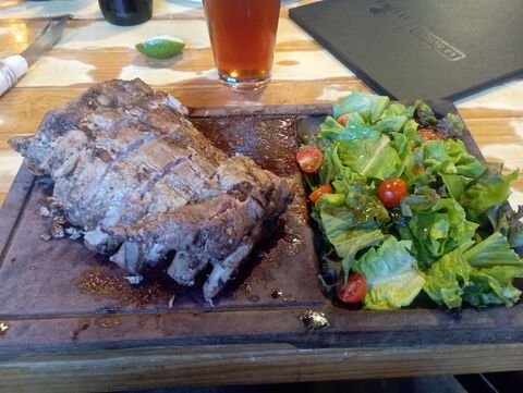 La Burger image 4