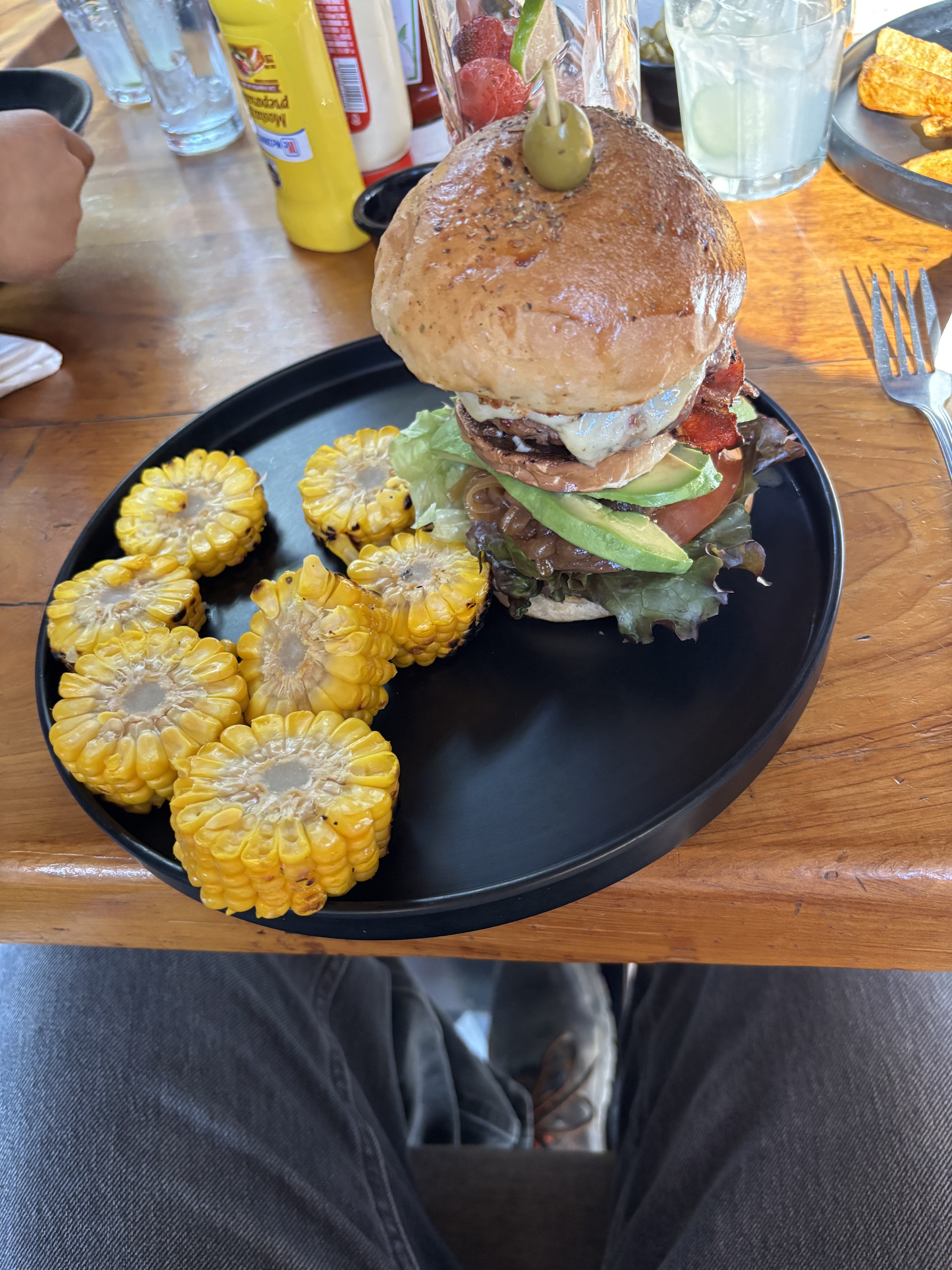 Burgués Urban Grill image 3