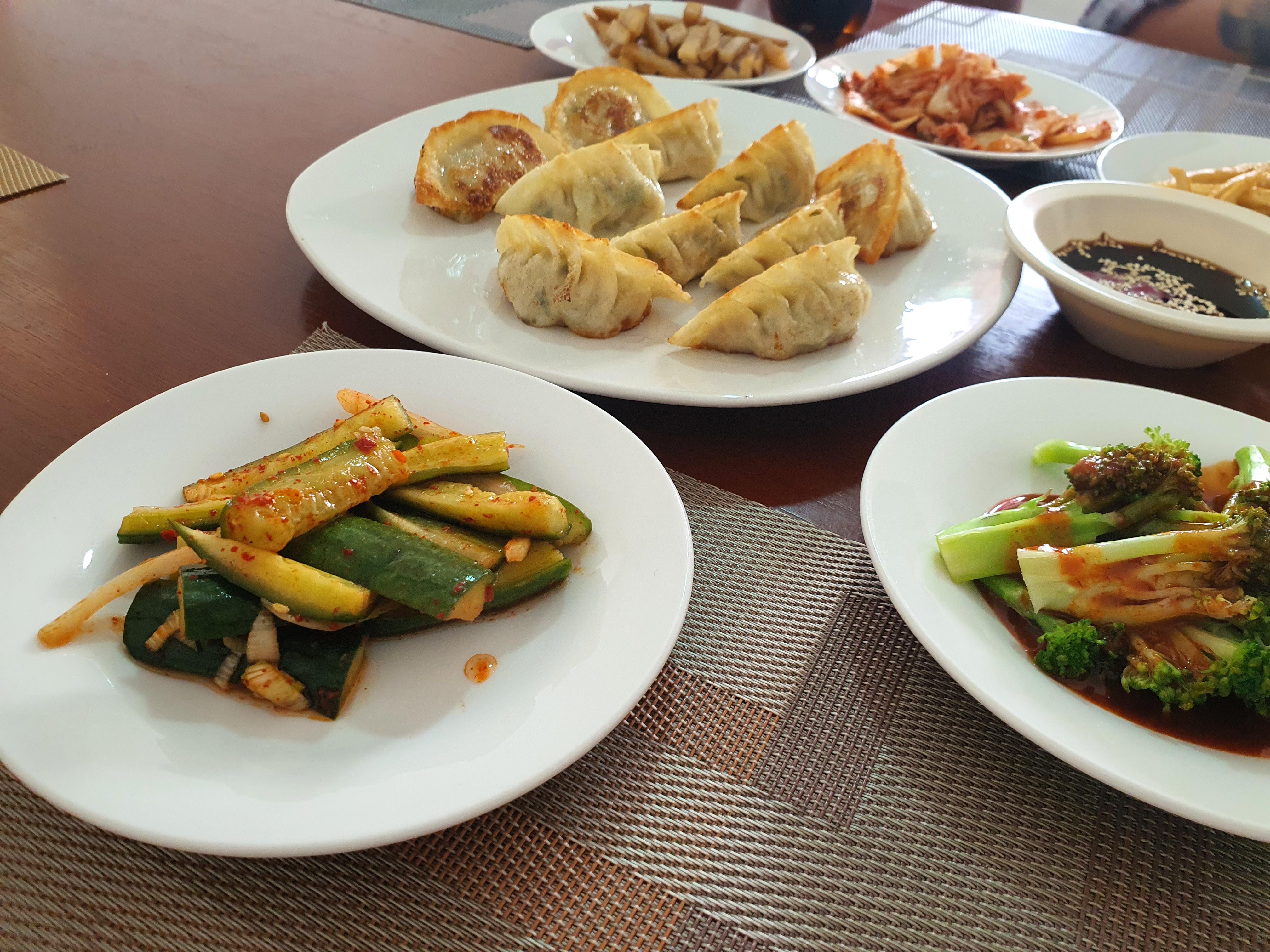 K&J Restaurant image 3