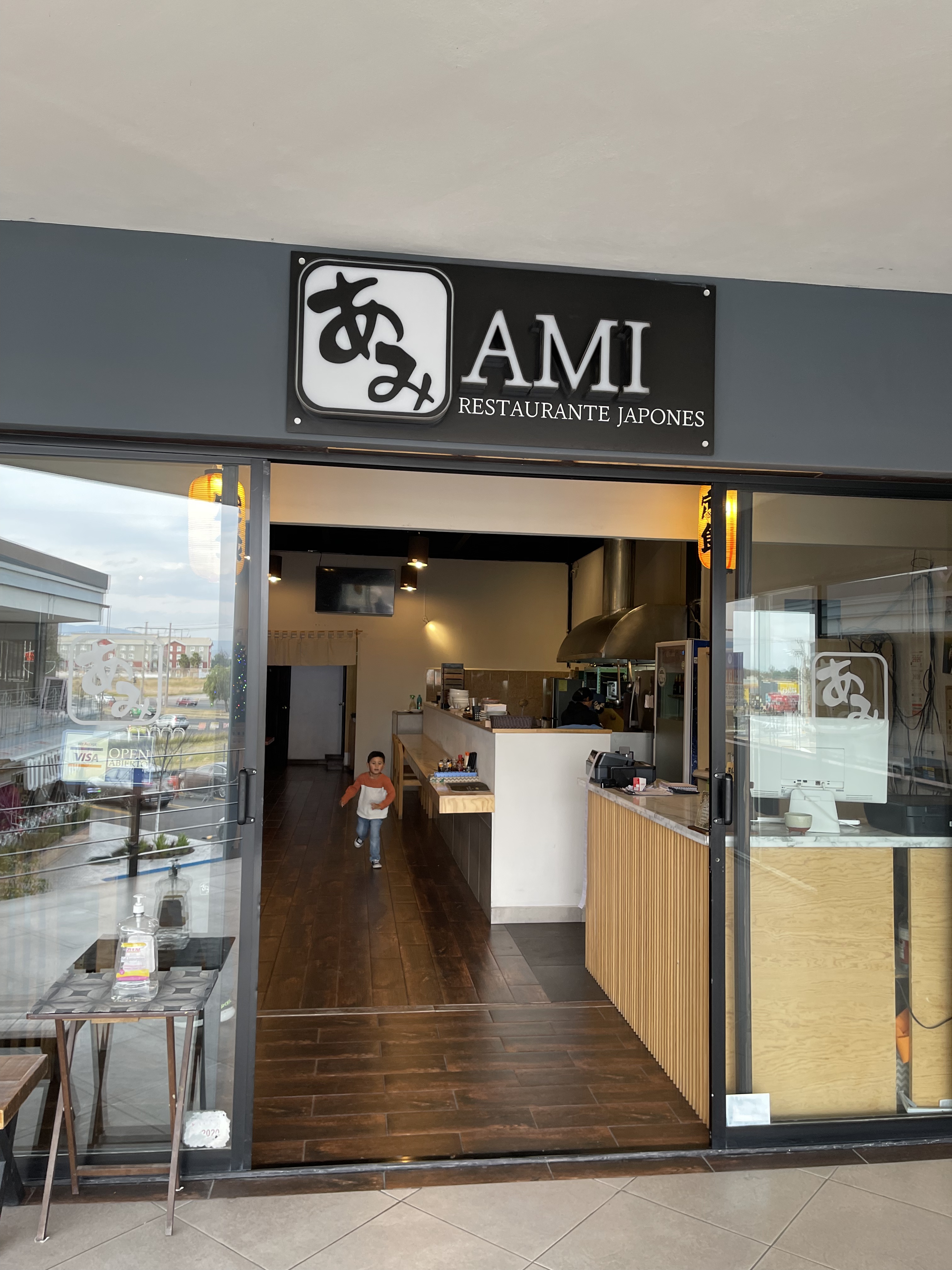 Ami Restaurante Japonés image 1