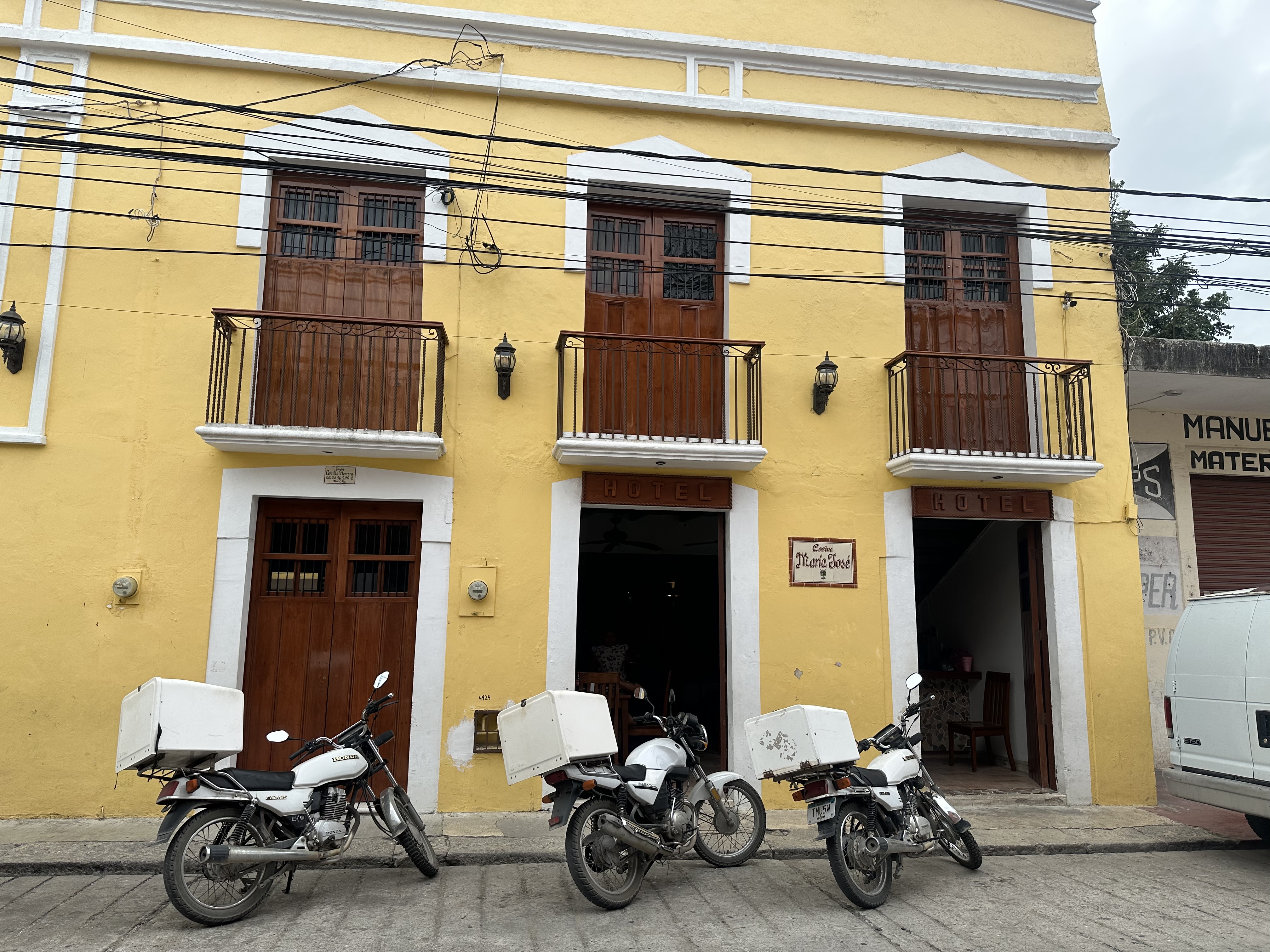 Hotel and Restaurant, Maria José image 4