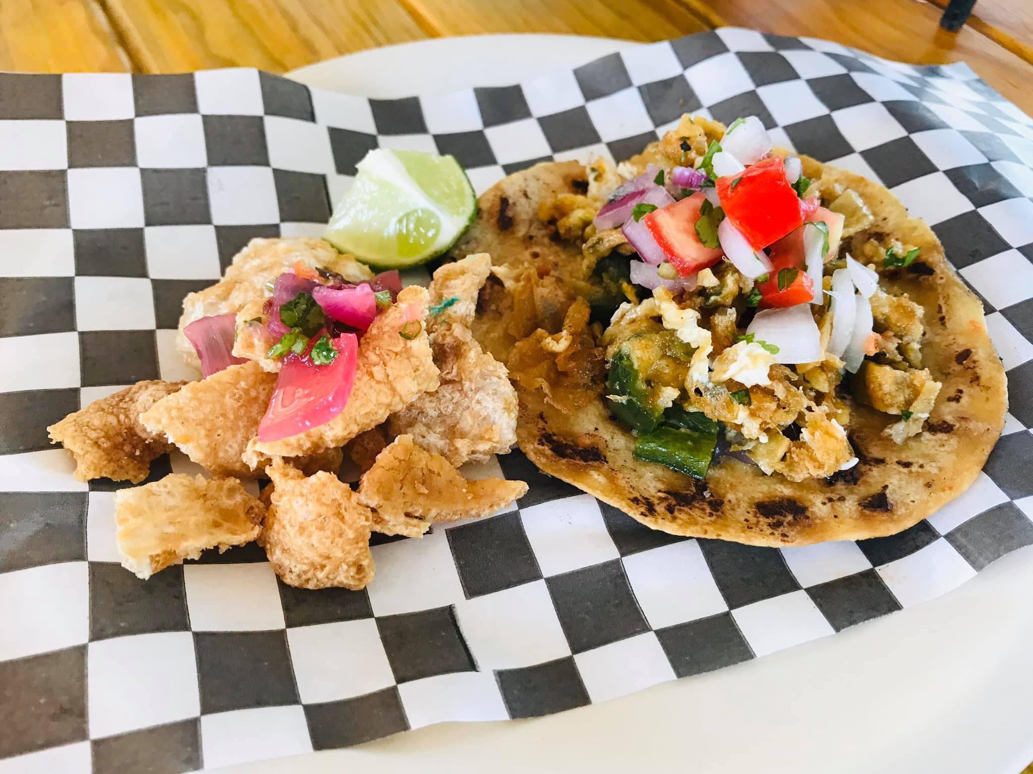 Los Iguanos "Grill & Gourmet" image 2