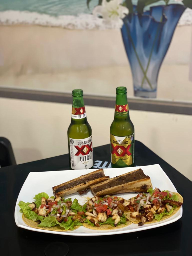 Taquería y restaurante el paradero image 3