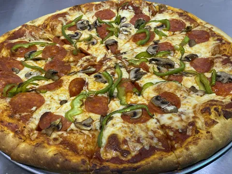 RAUZA Pizza image 5