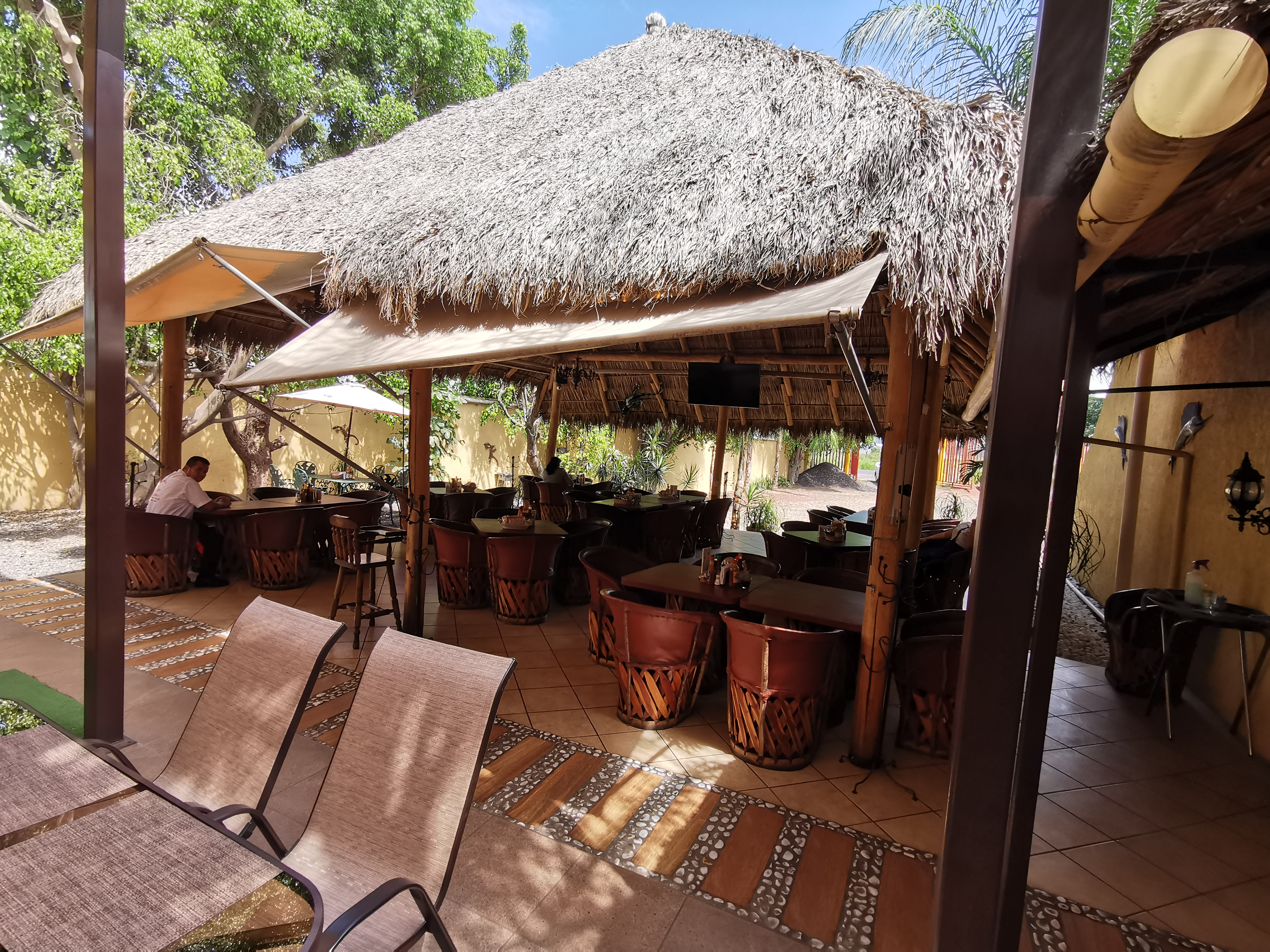 Mariscos El Güero Rest. Familiar image 1