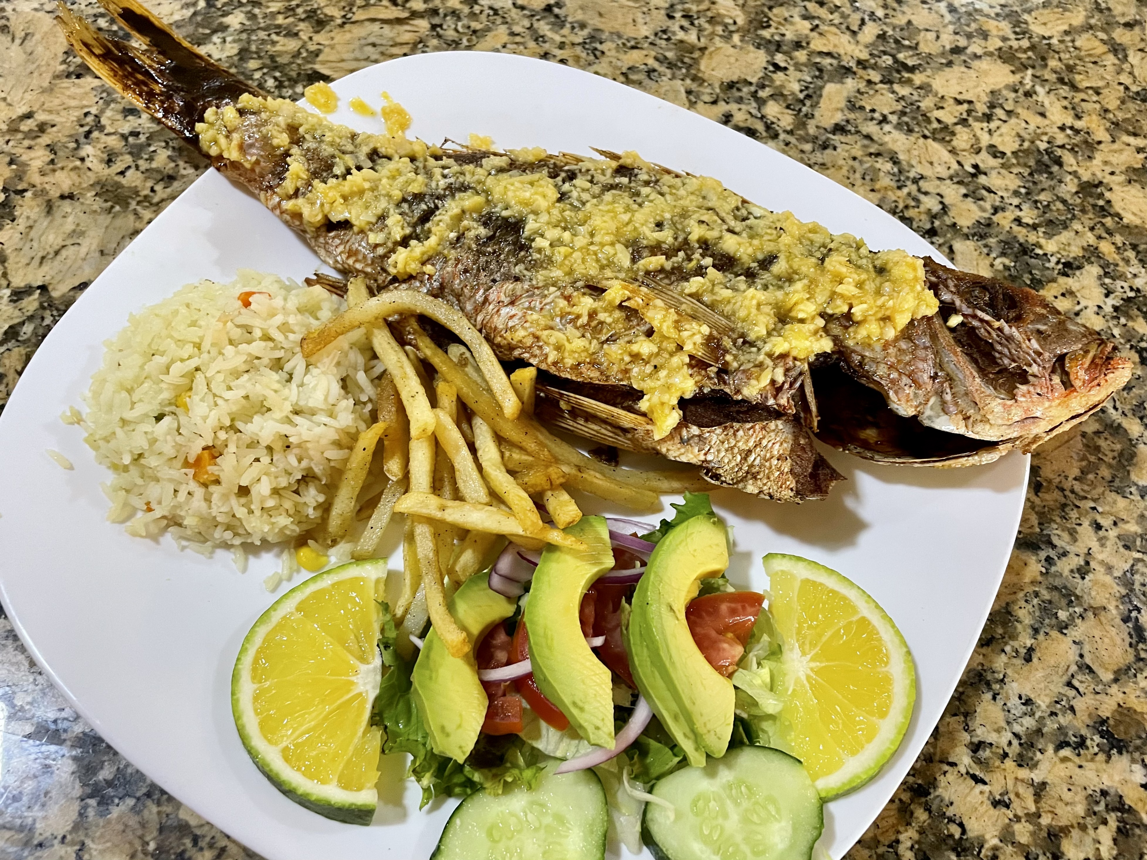 Mariscos El Güero Rest. Familiar image 2