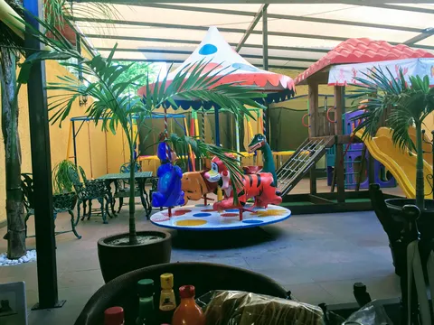 Mariscos El Güero Rest. Familiar image 7