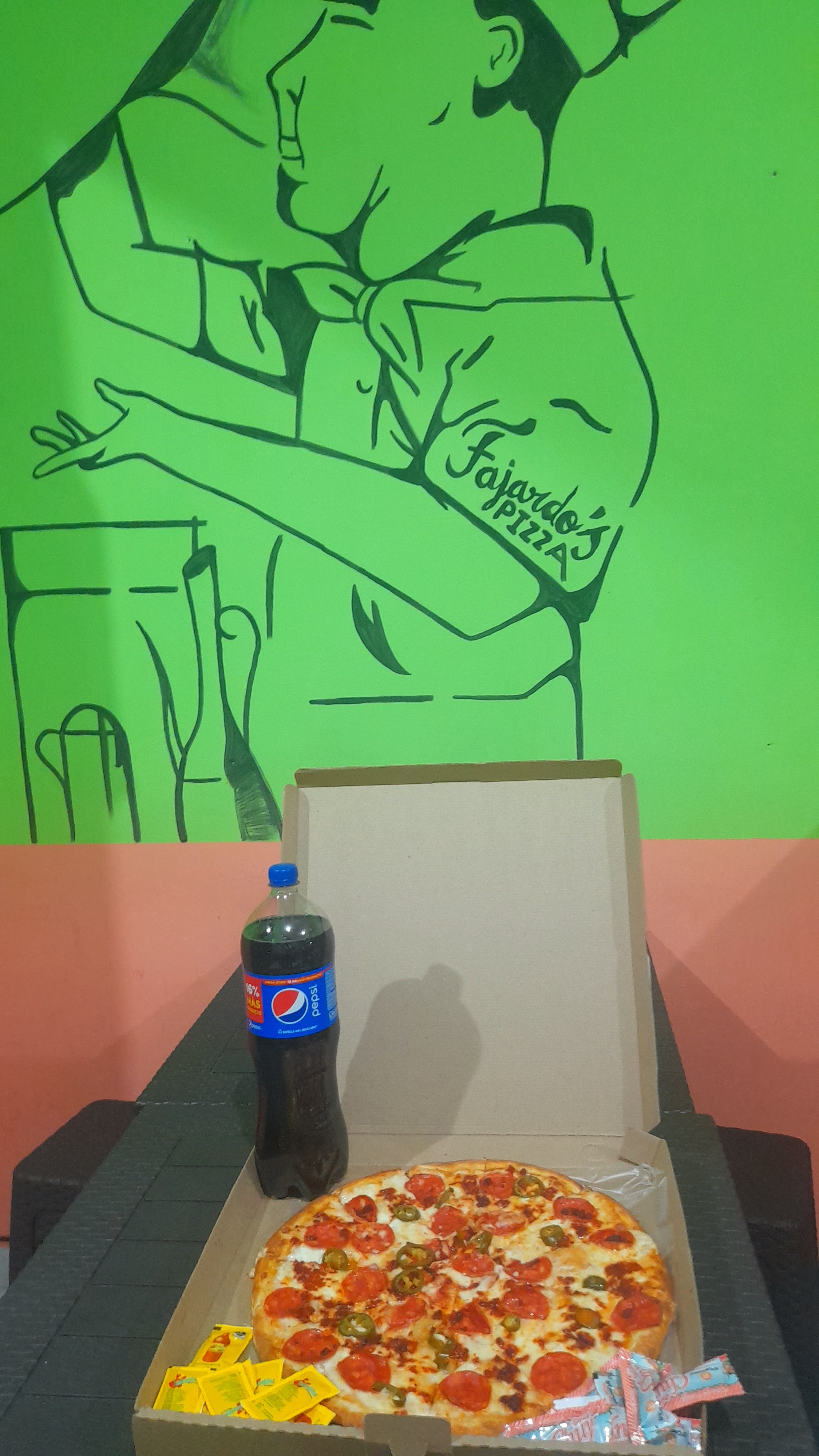 Fajardo's pizza image 3