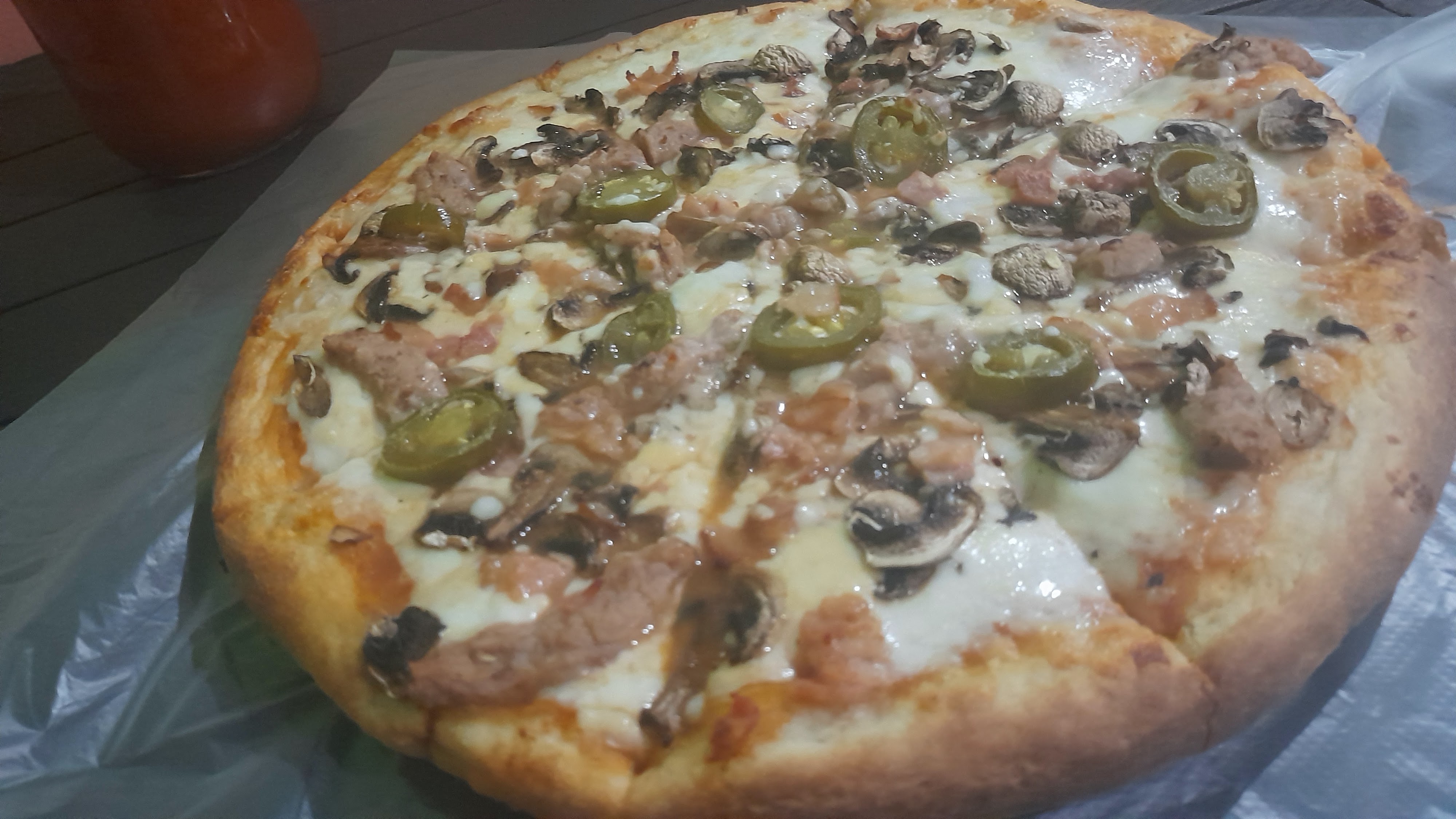 Fajardo's pizza image 6