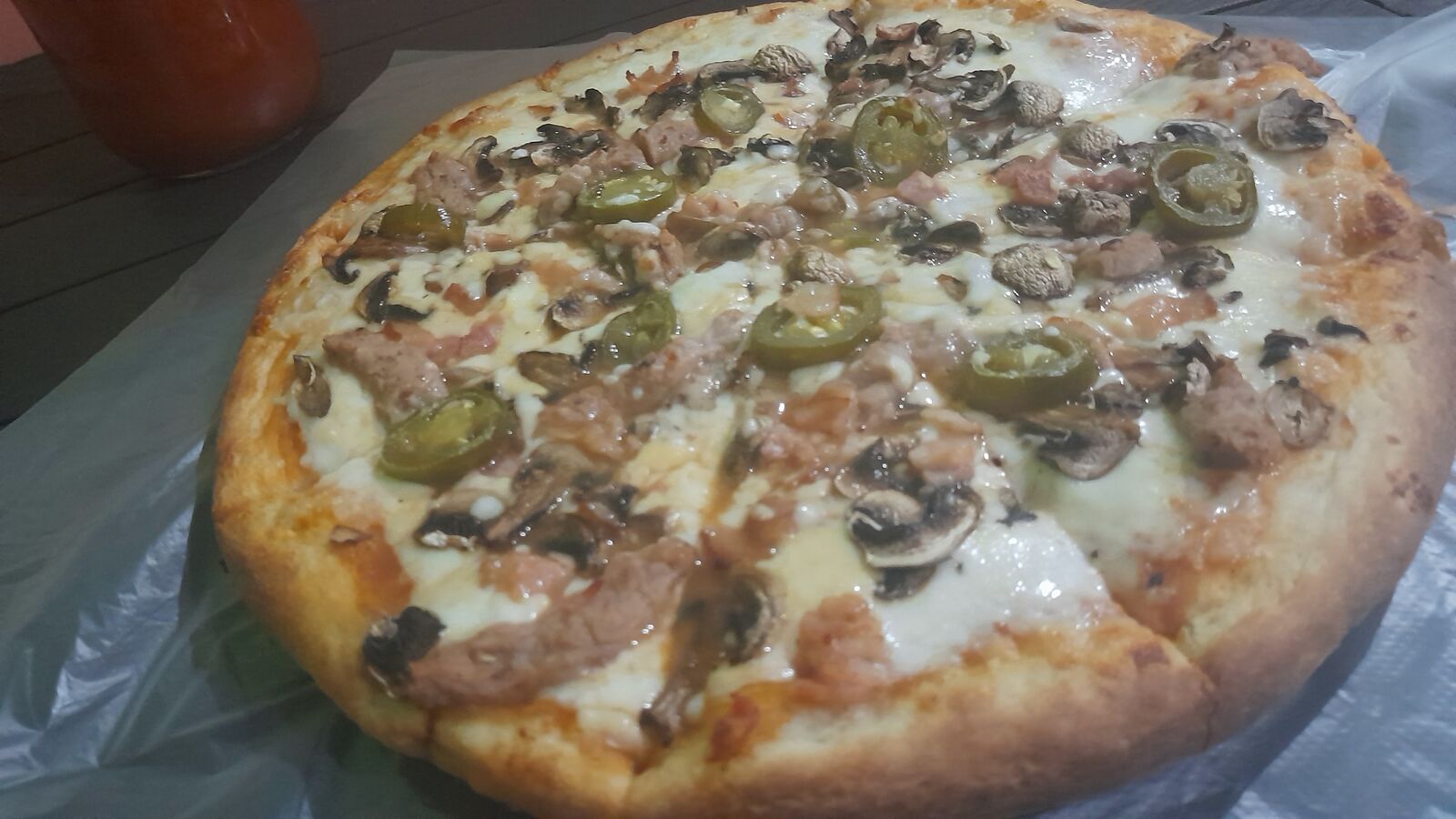 Fajardo's pizza image 6
