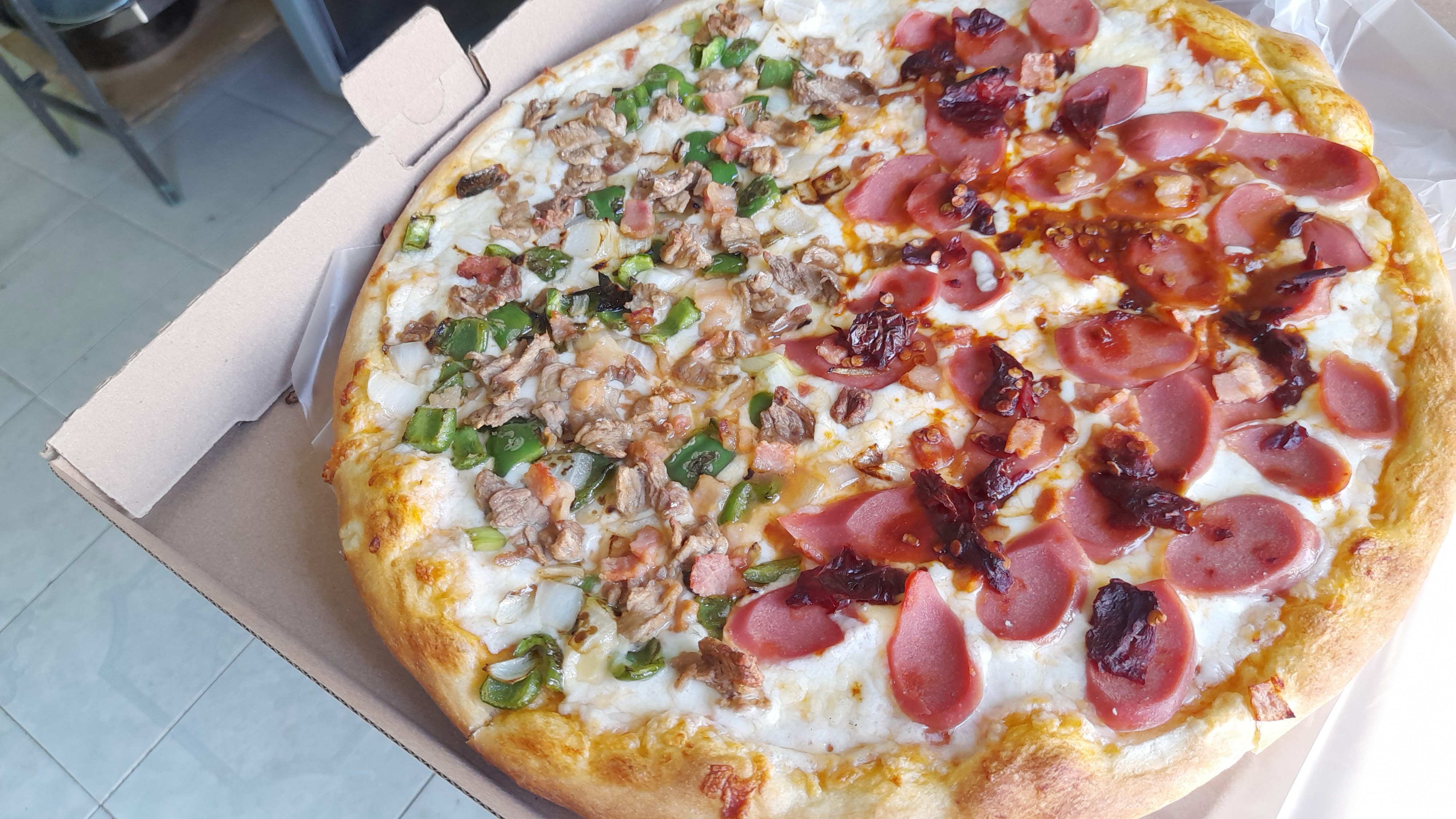 Fajardo's pizza image 9