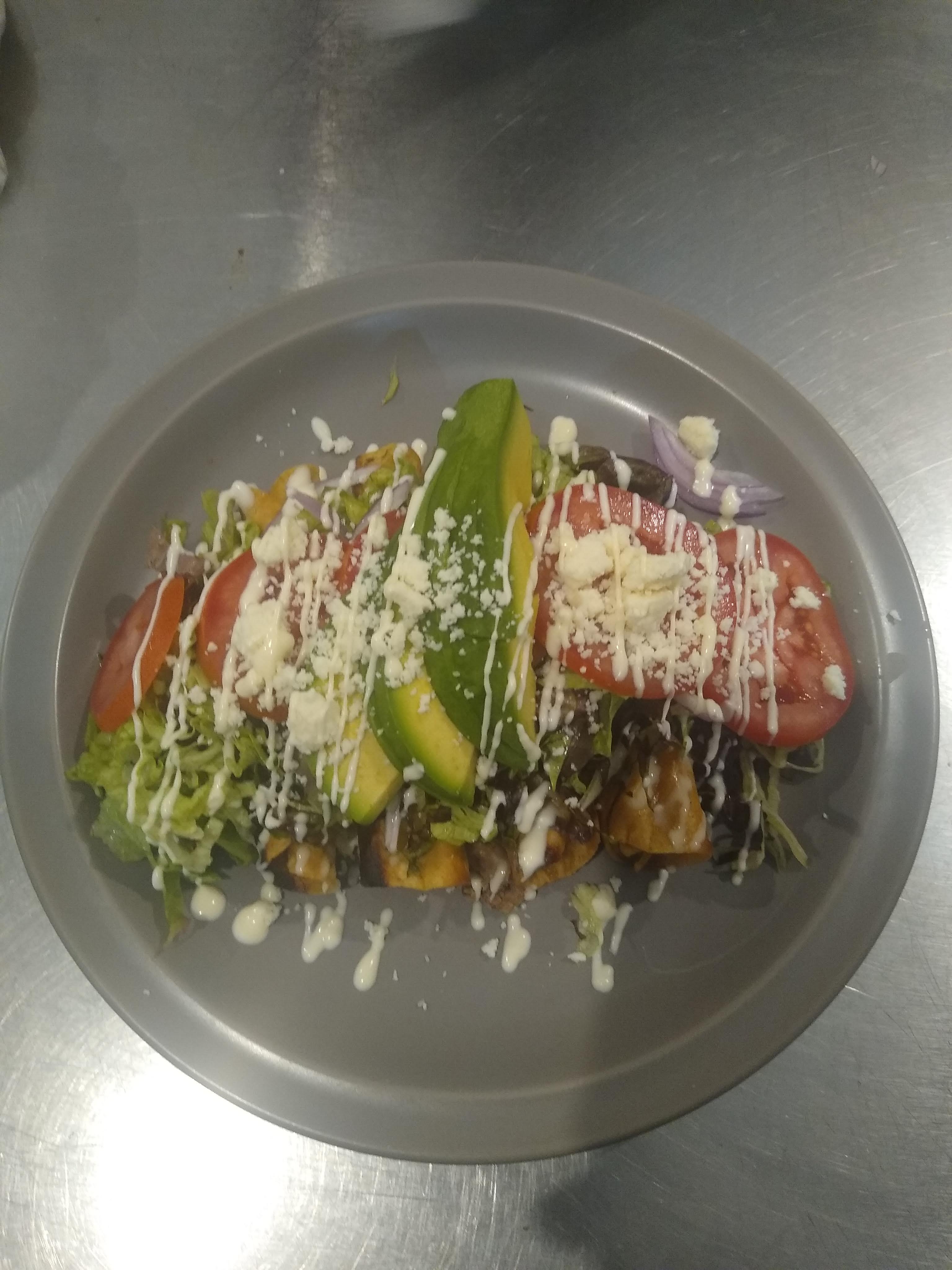 Francesco`s Pizza image 7