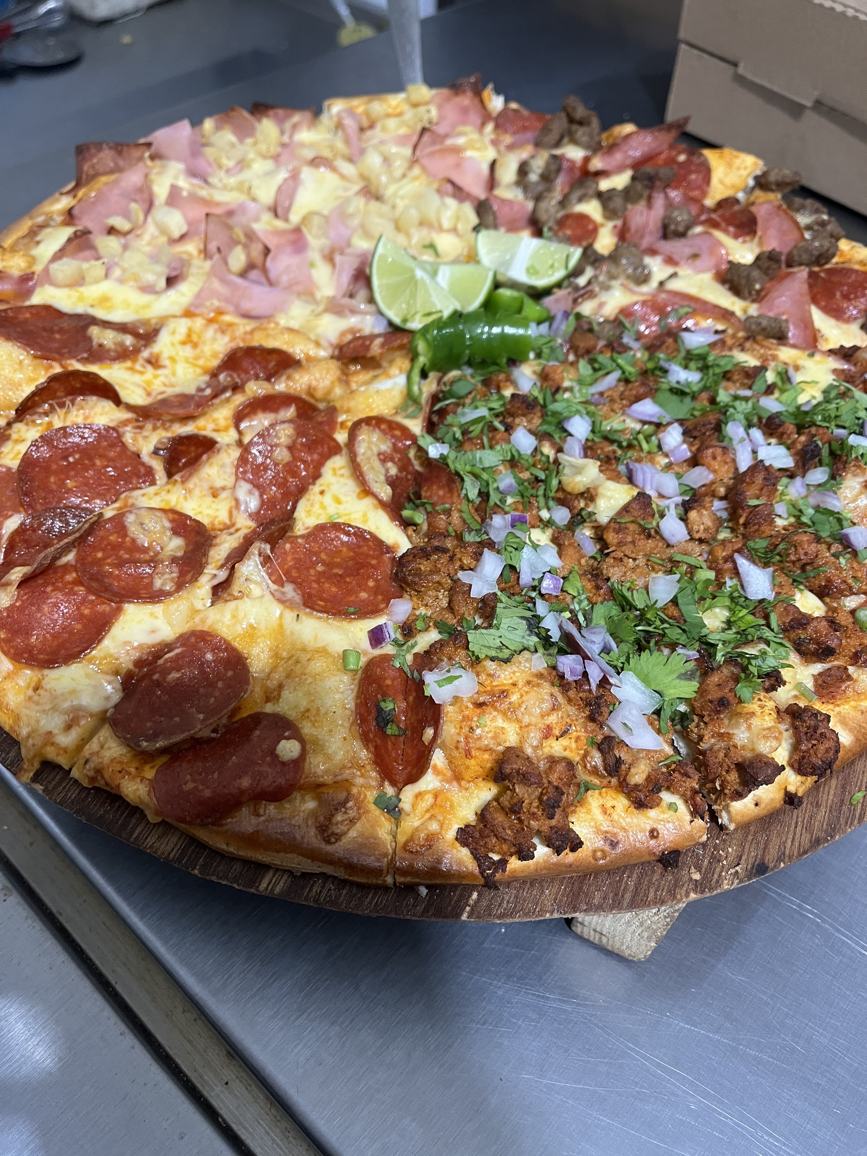 Francesco`s Pizza image 10