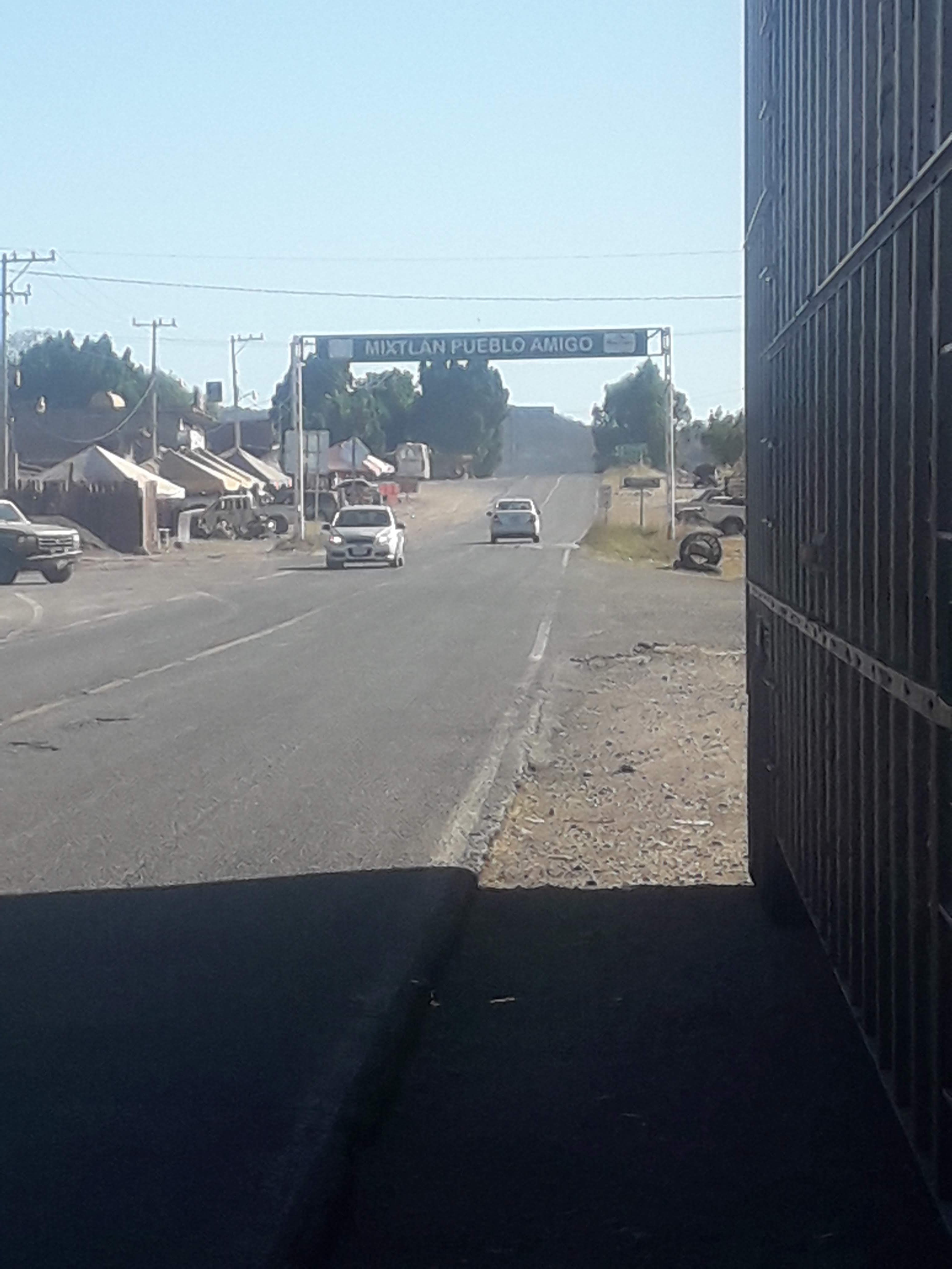 Sierra Mixtlan Mexican Restaurant image 4