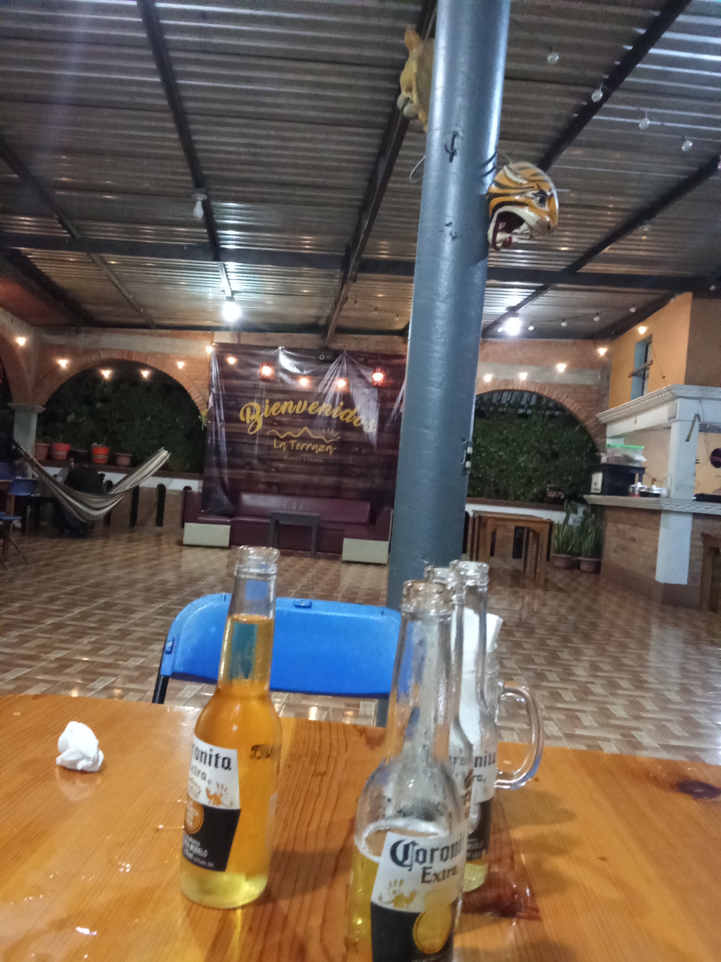 La Terraza . Punto y Coma , image 1