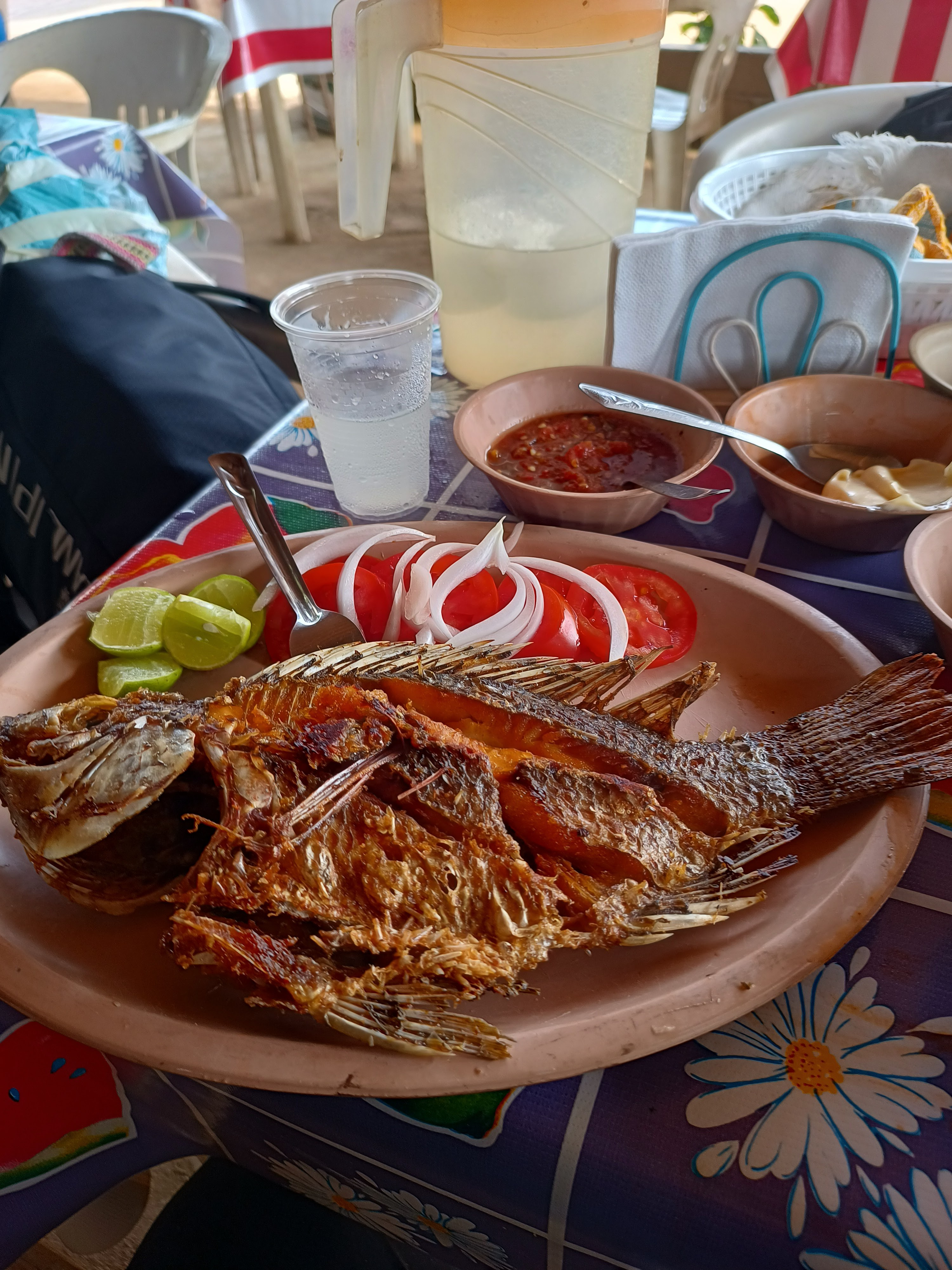 Comedor Guevara image 6