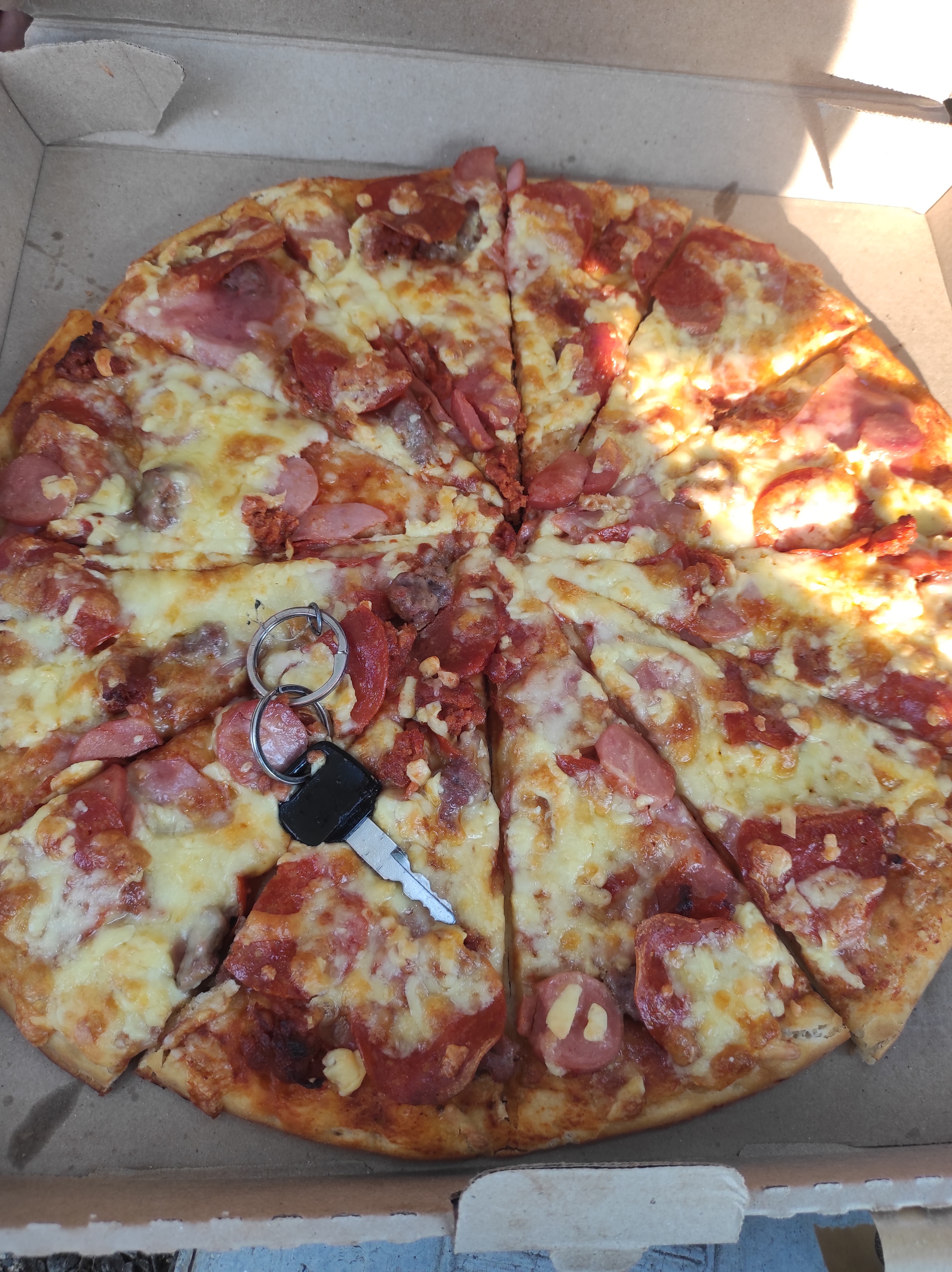 Ton's Qué Pizzas Pinotepa image 2