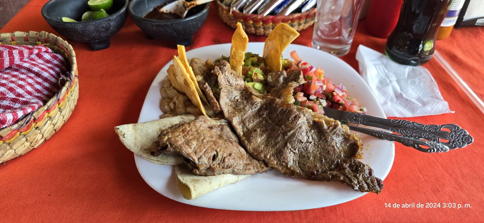 Restaurante De Mariscos El Atoron image 2