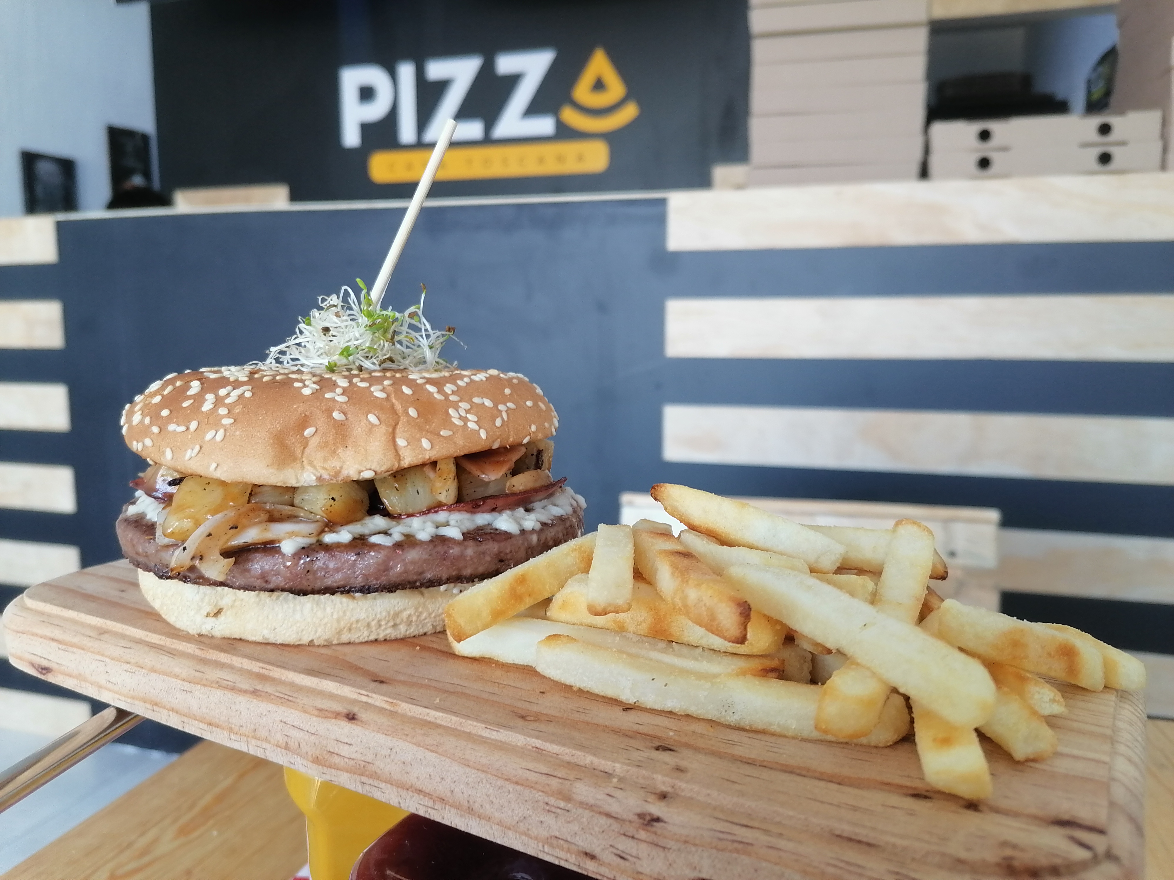 Pizza Casa Toscana image 2