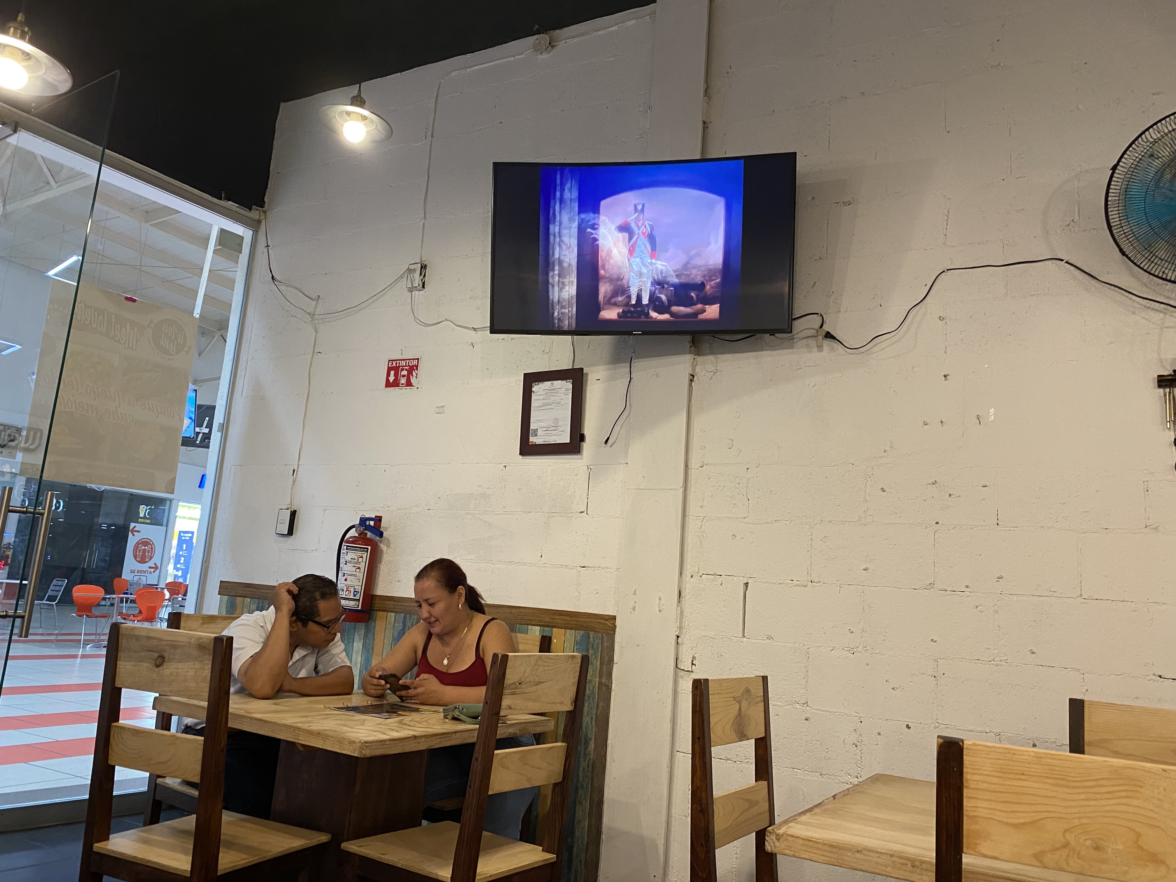 A Feu Lent Restaurante Grill and Beer image 3