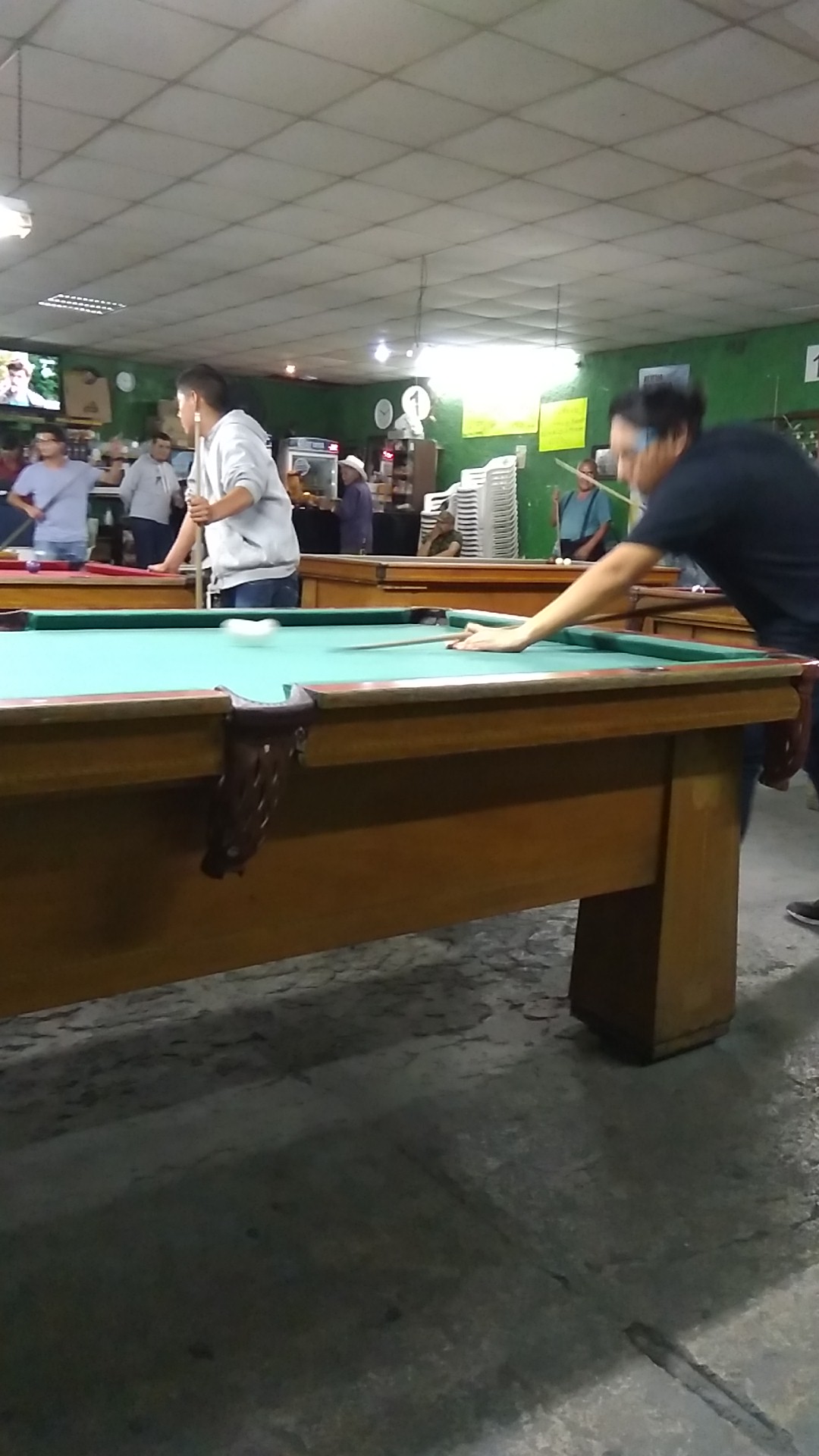 BILLAR Y RESTAURANT GUZMAN image 3