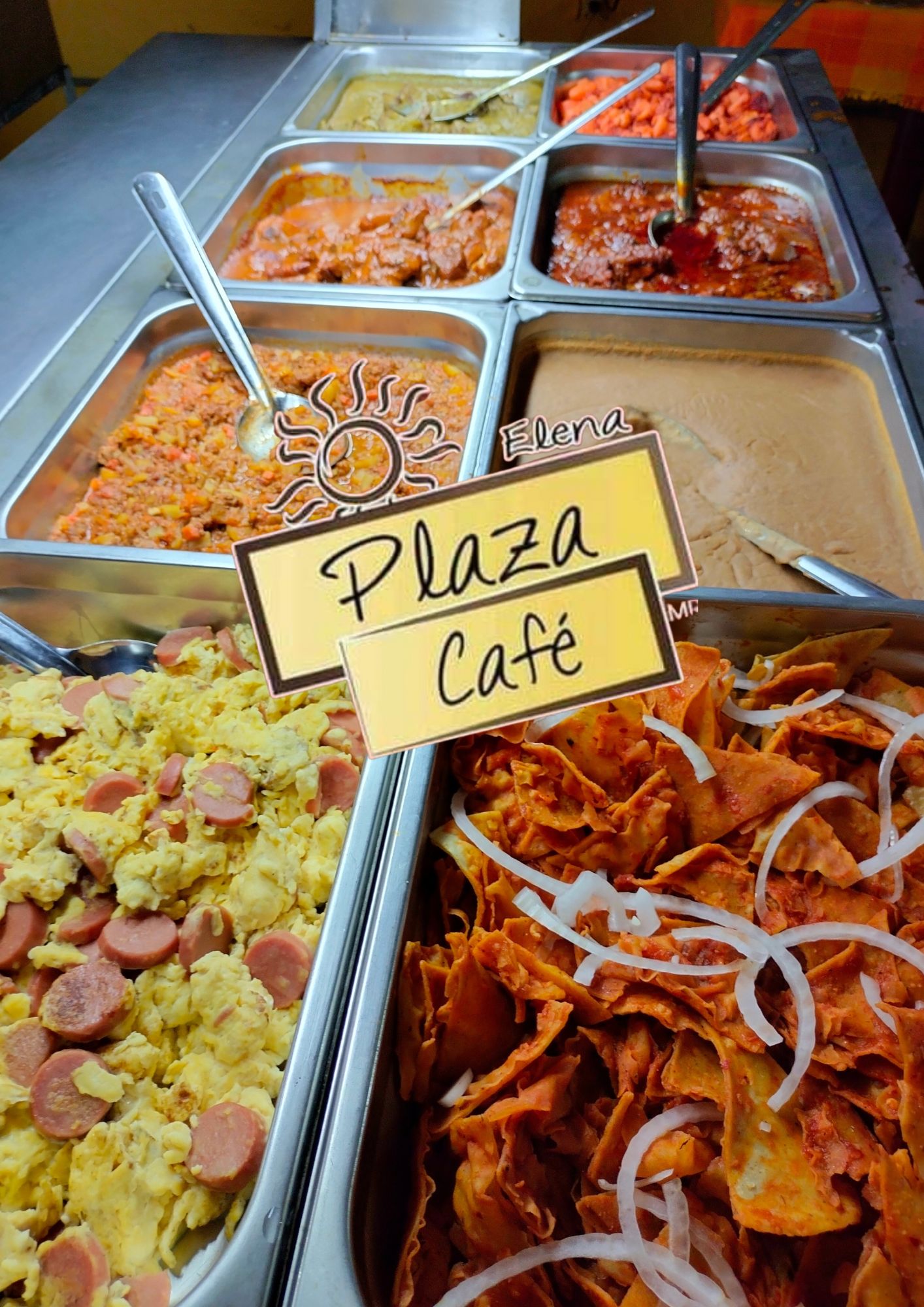 Plaza Café Restaurante image 3