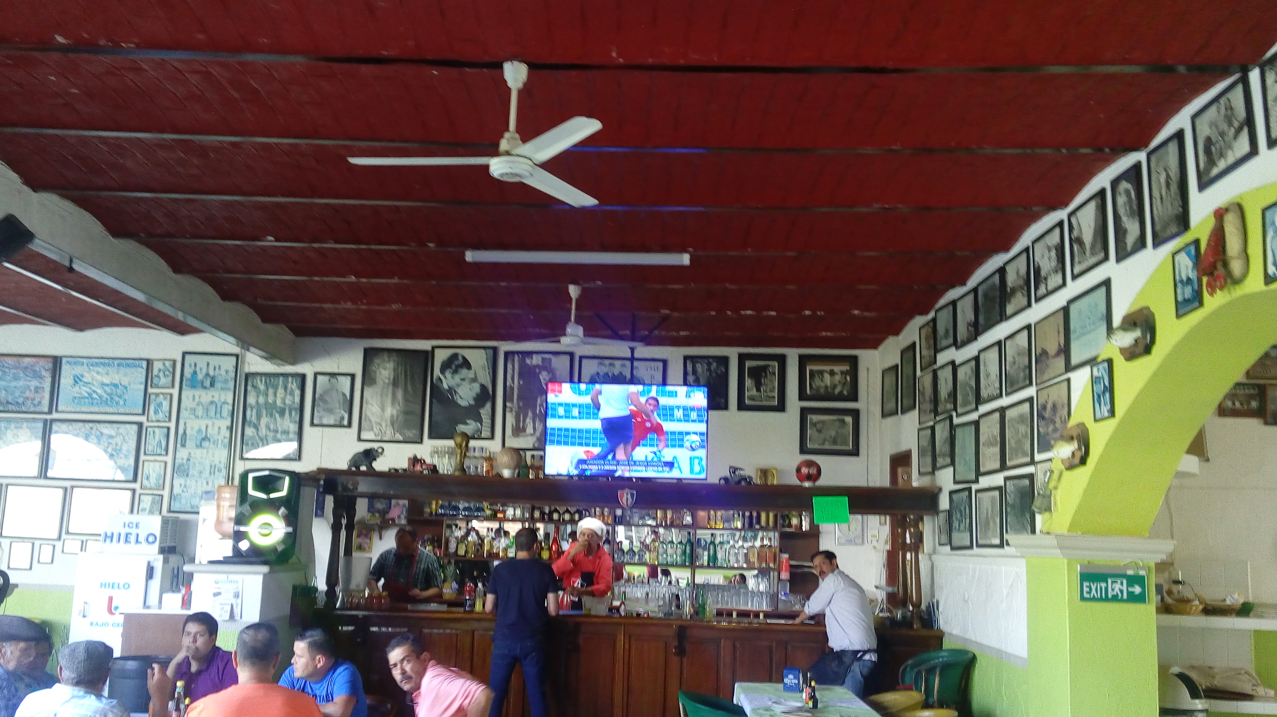 Restaurant-Bar 7 1/2 Santa Anita image 1