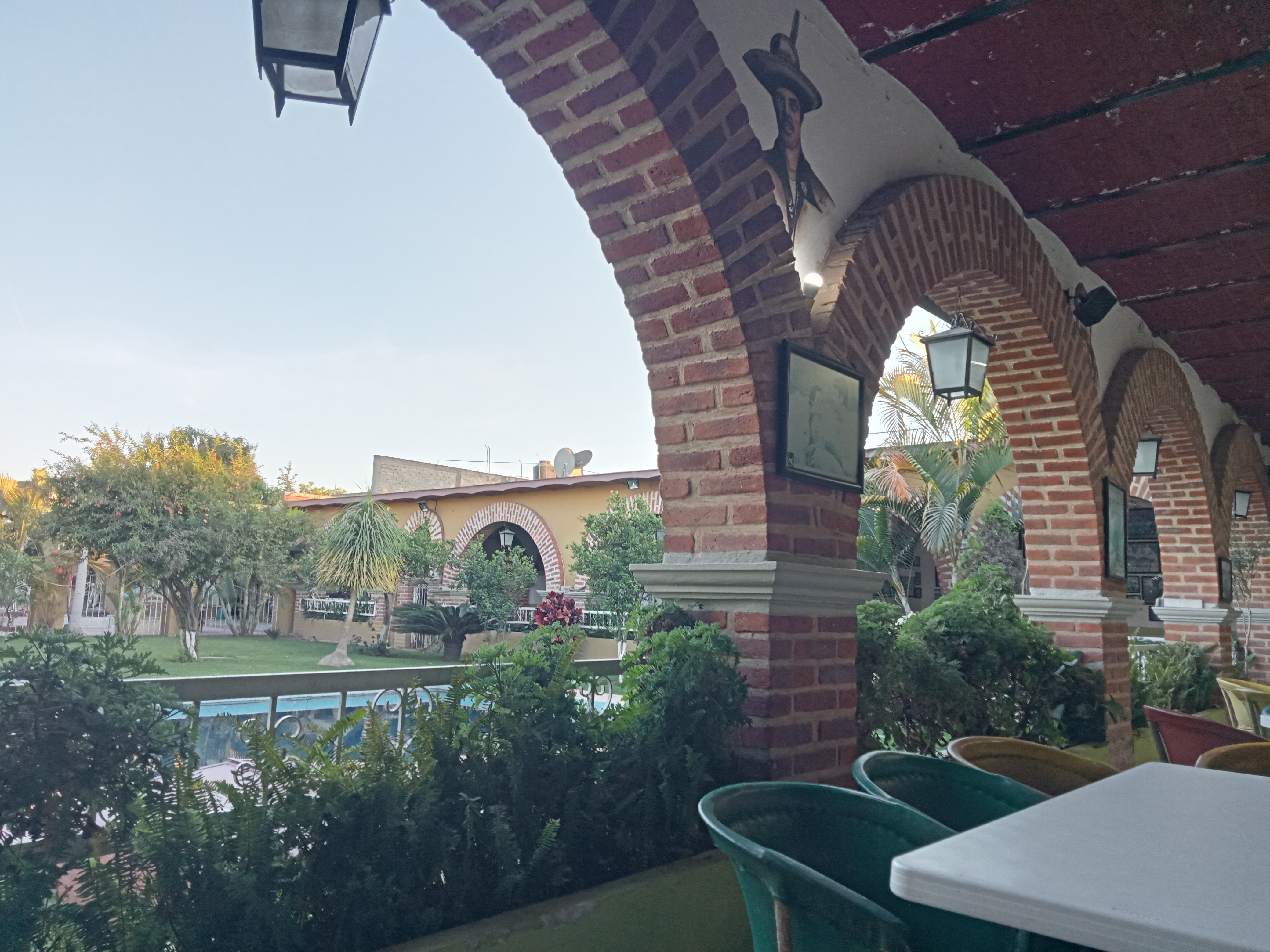 Restaurant-Bar 7 1/2 Santa Anita image 4