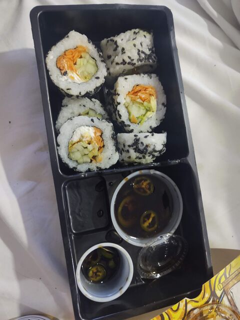 Okuma Sushi image 4