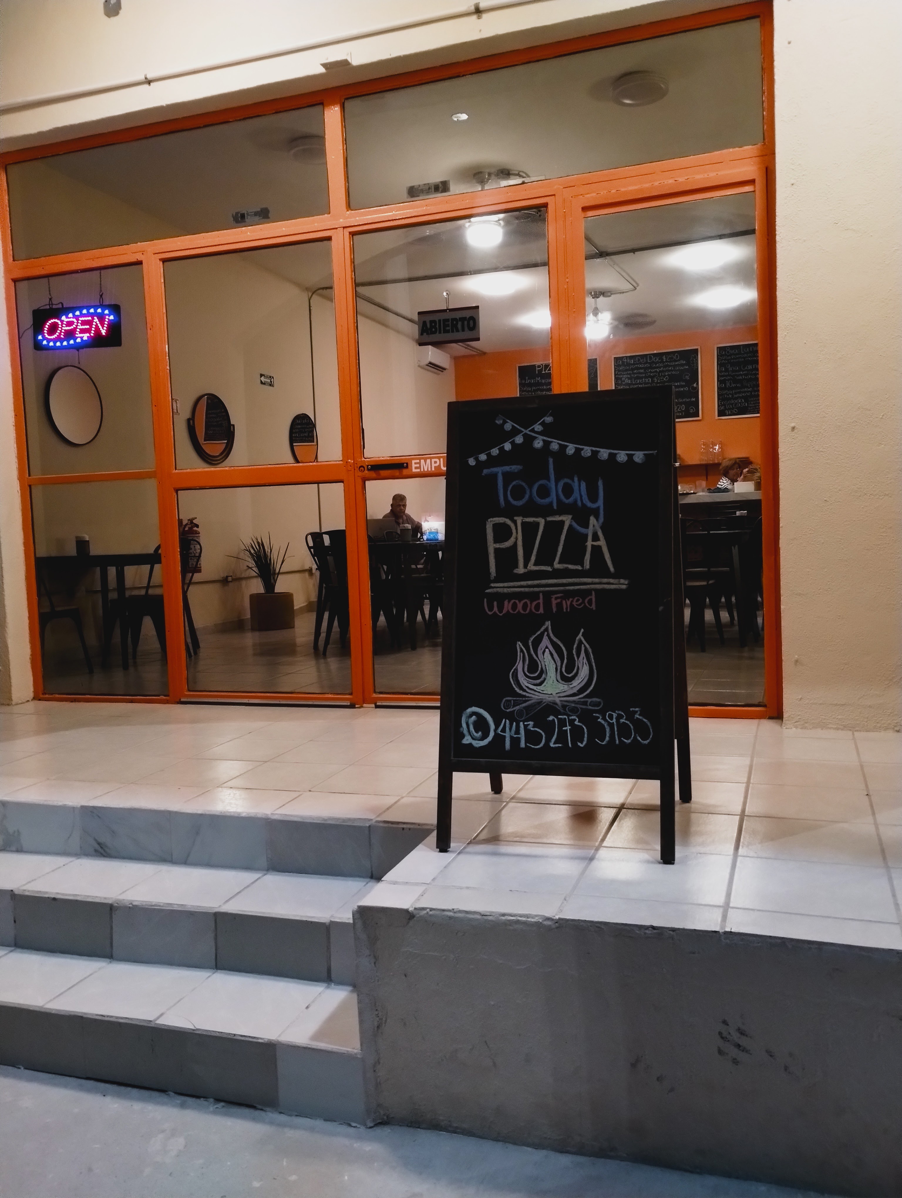 The 5th Pizzeria image 6