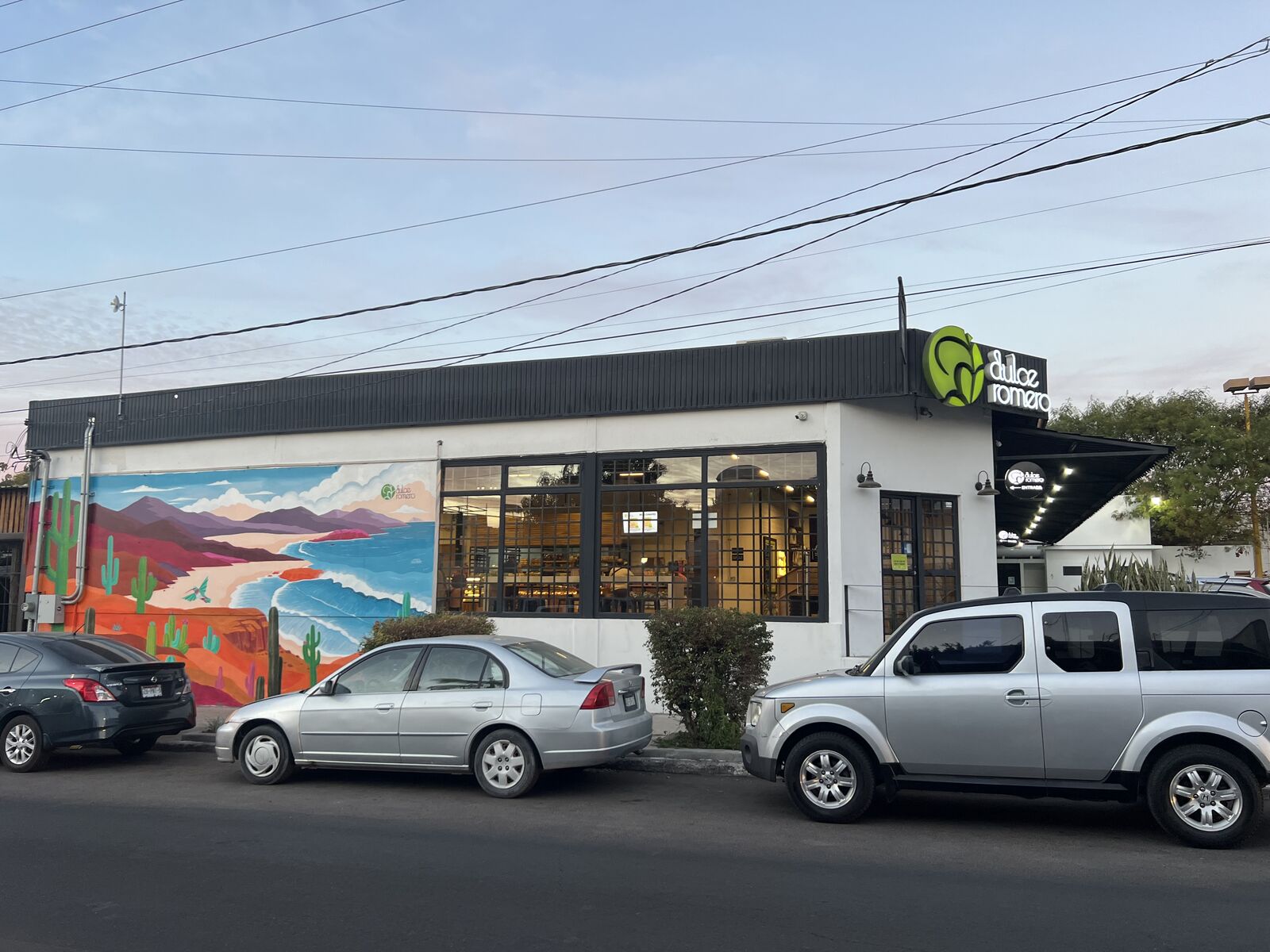 Dulce Romero Restaurant image 2