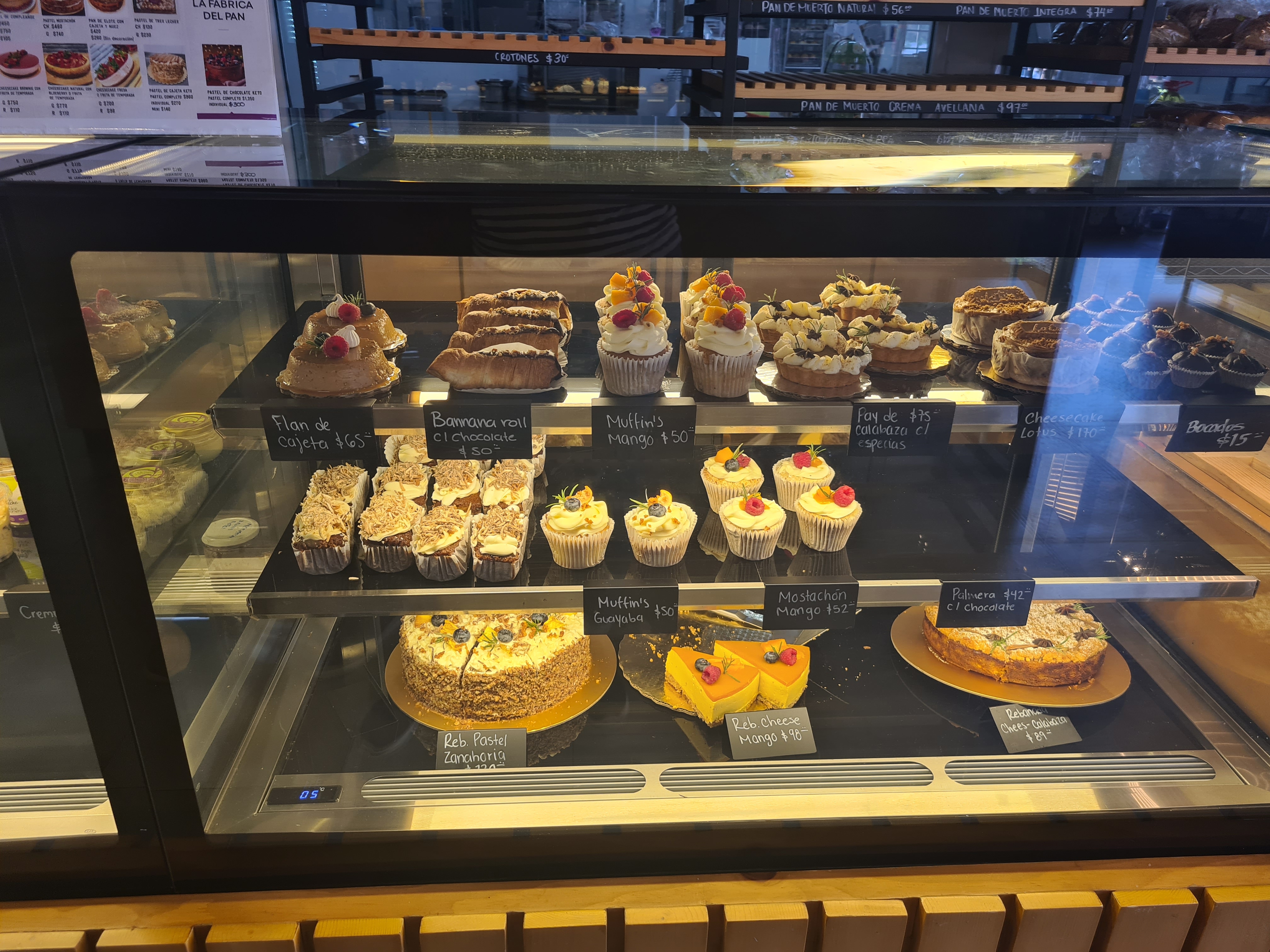 Dulce Romero Restaurant image 10