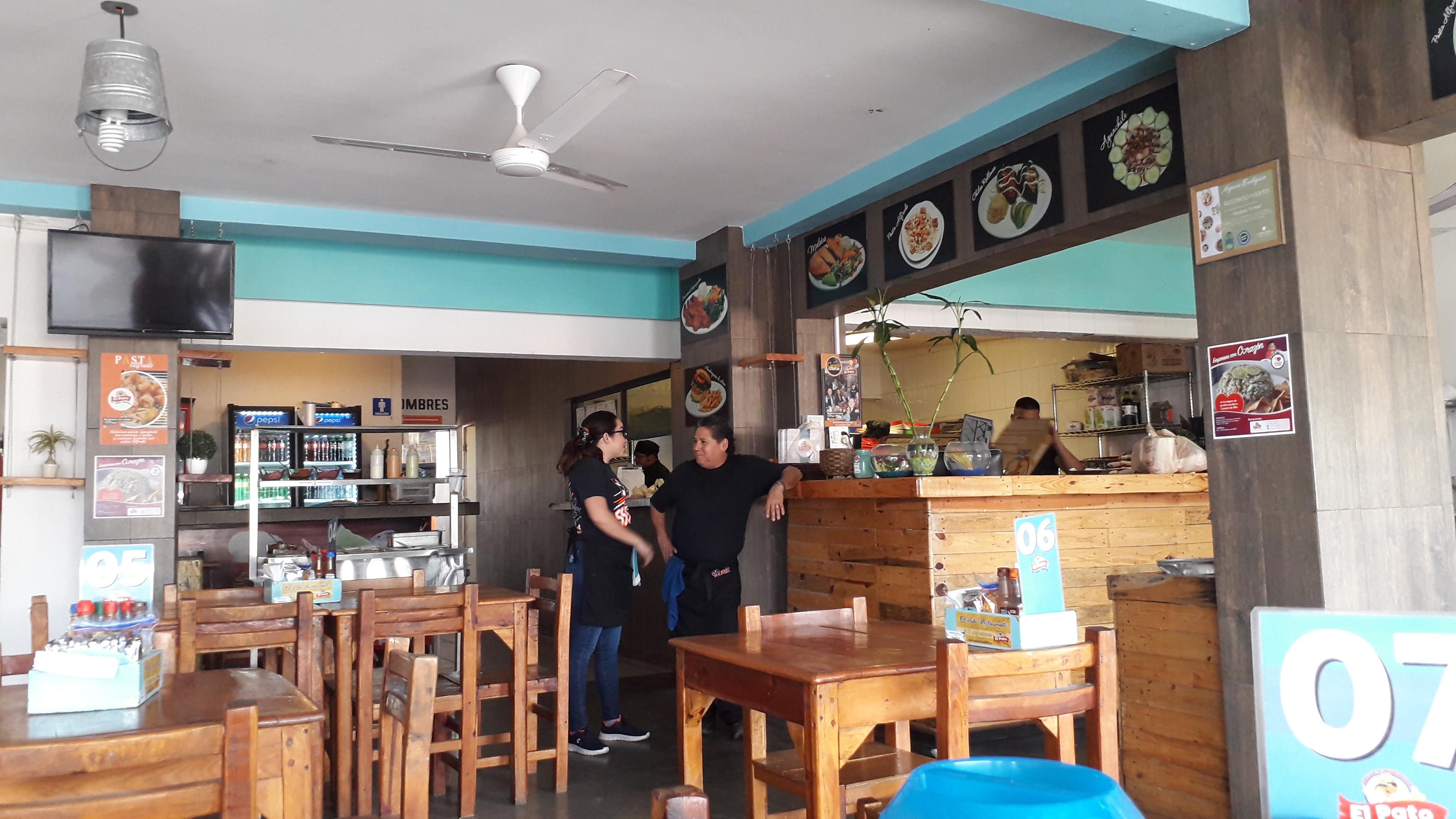 El Pato Restaurante image 9