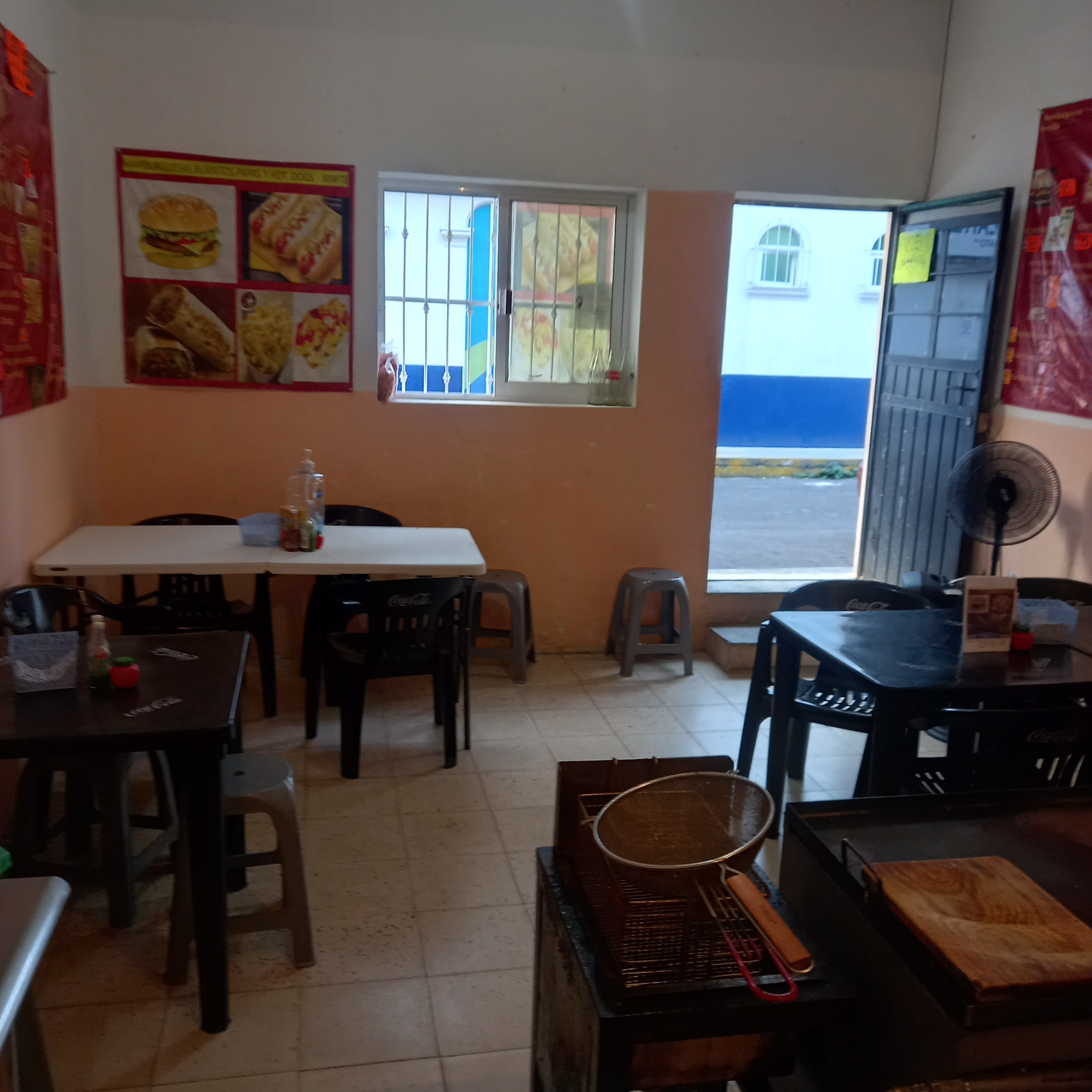 Hamburguesas mayte Queen image 2