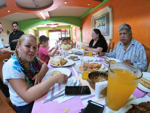 Restaurante los macucos image 5