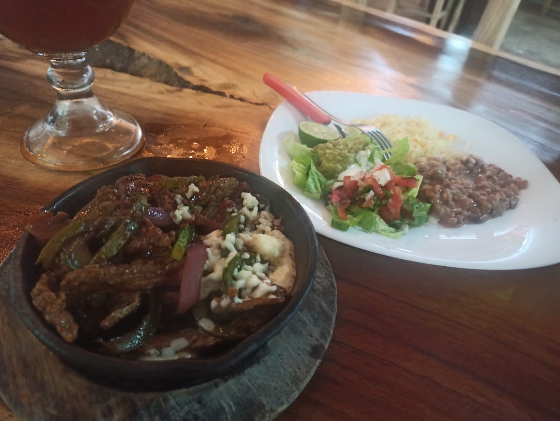 Restaurant "Los torres" 100% familiar image 5