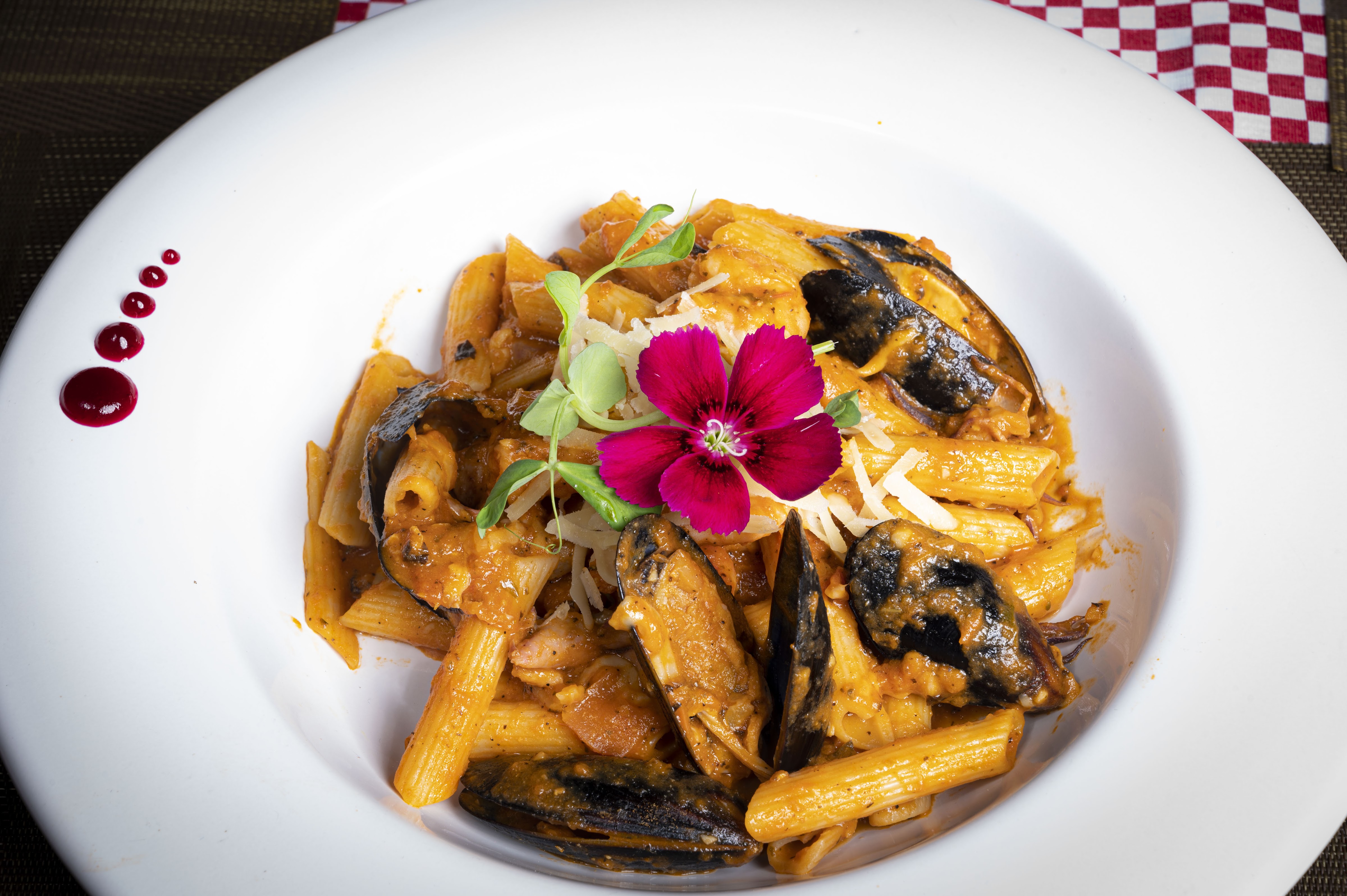 Aramaára Restaurant image 7