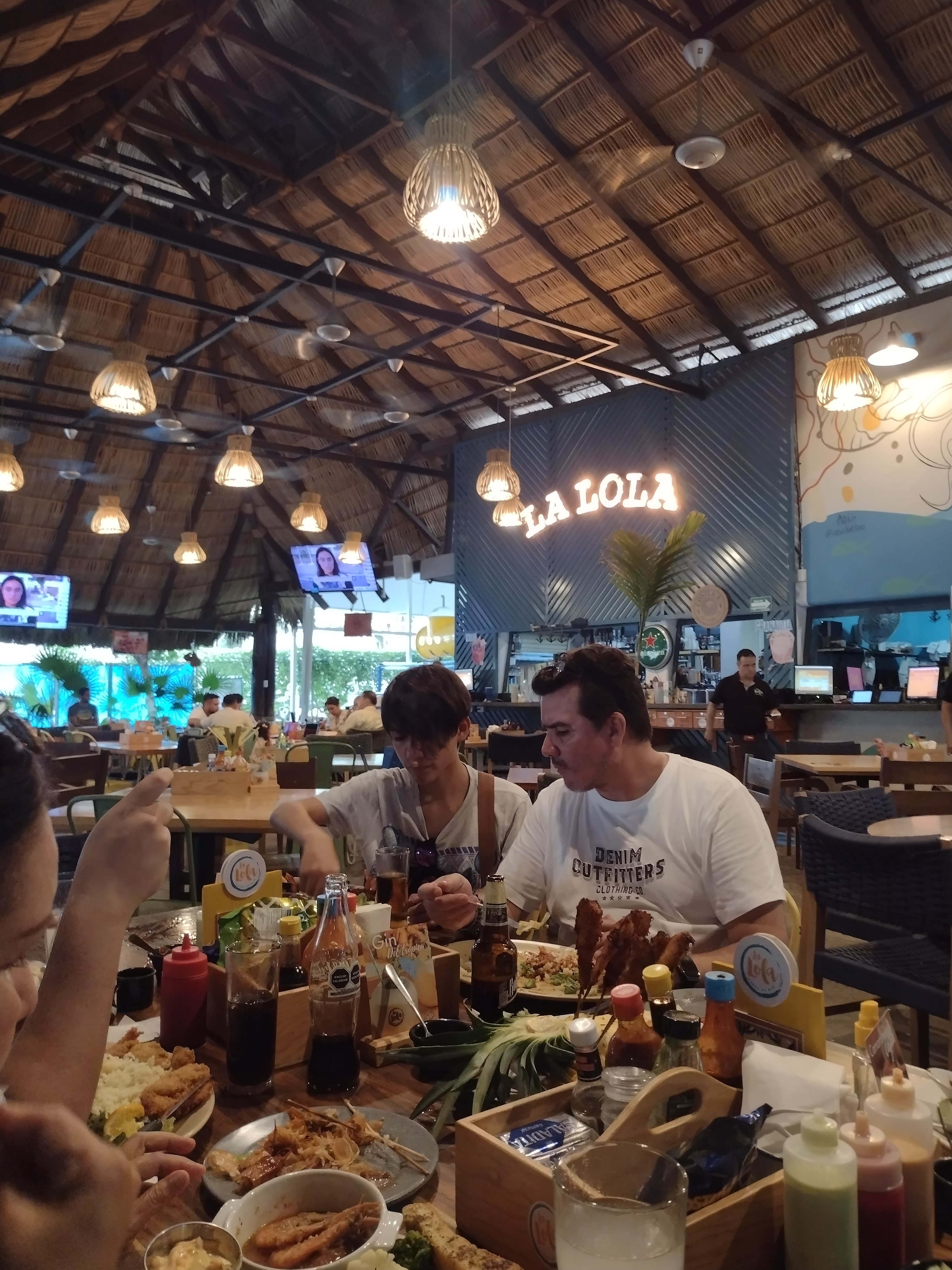 La Lola Fonda de Mar image 6