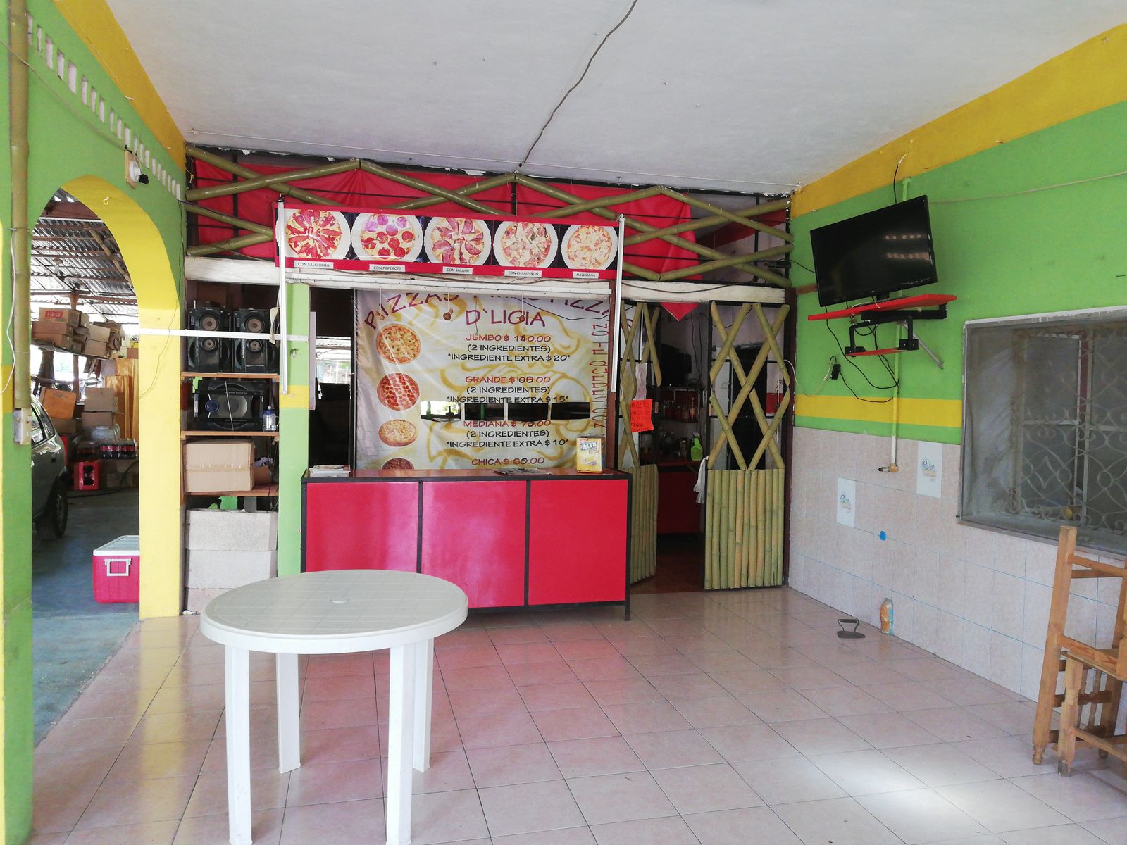 Pizzas Y mas Pizzas image 2