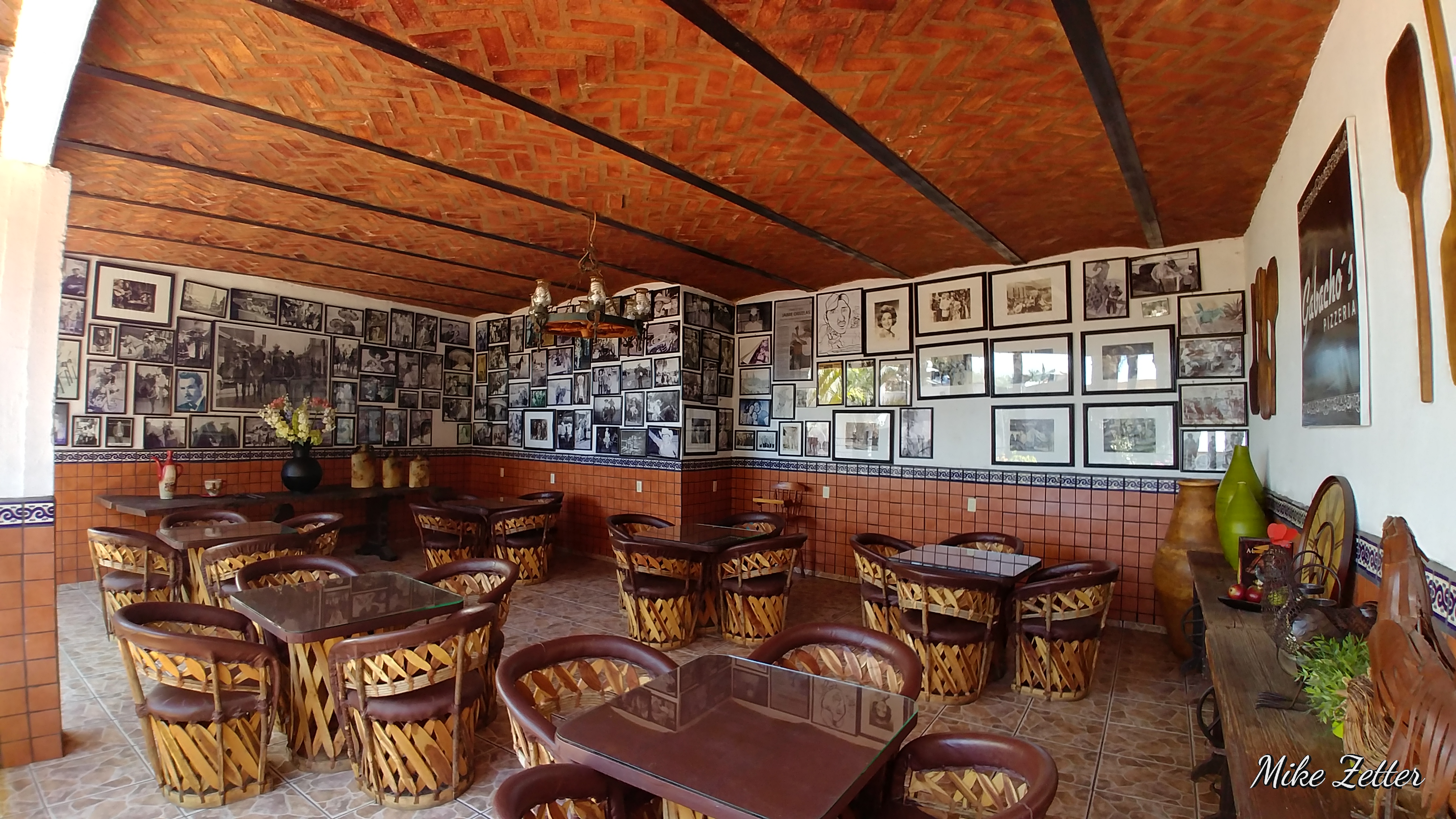 Gabacho´s Pizzeria image 4