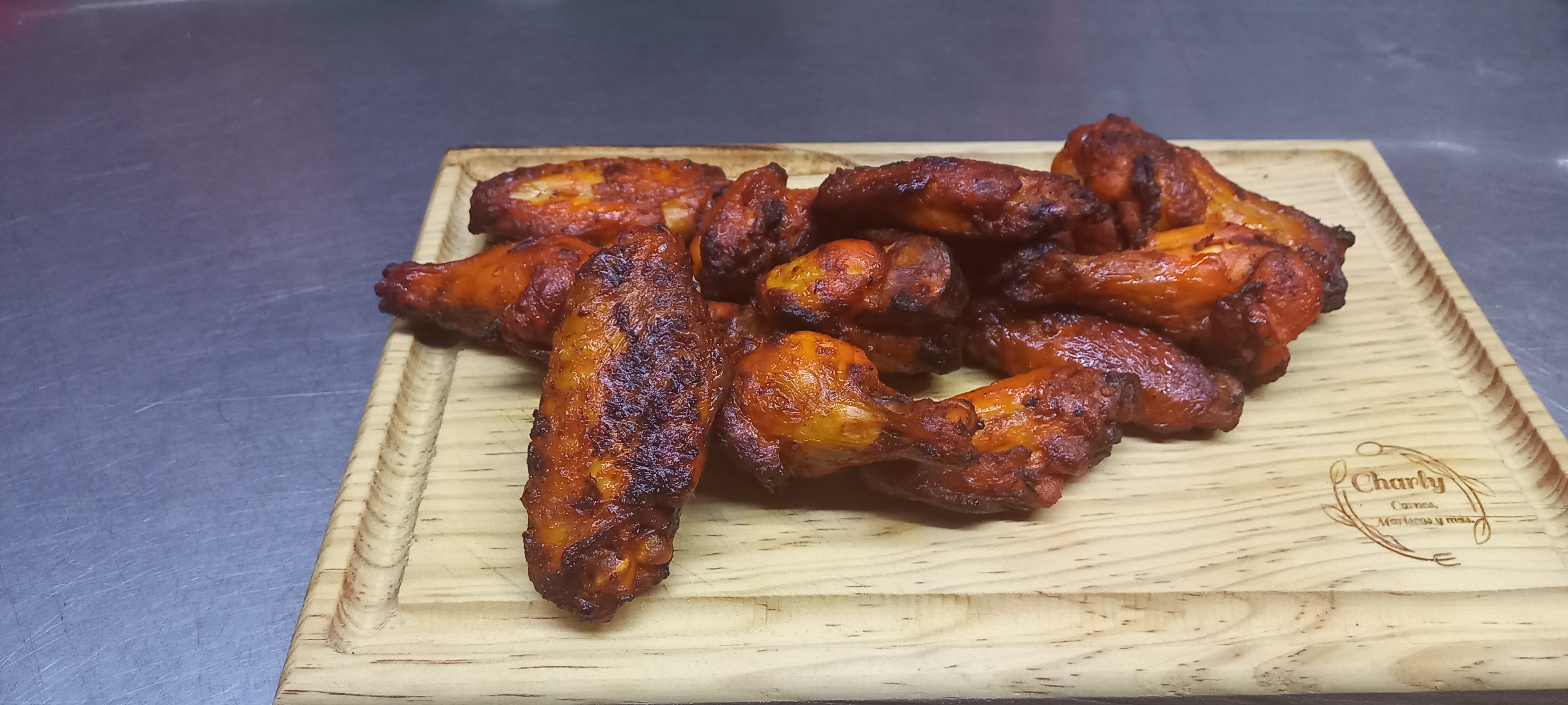 Charly pizzería, carnes, mariscos y más... image 6