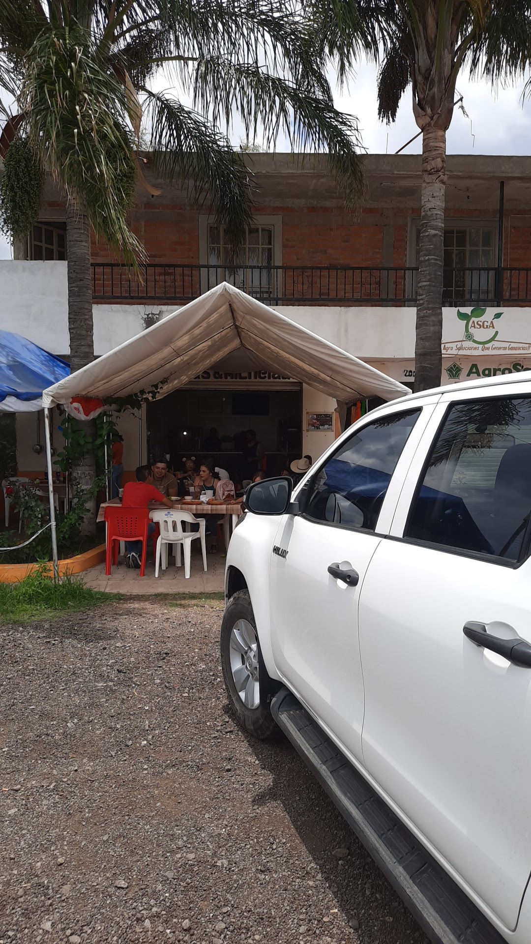 Tortas Ahogadas El Libramiento image 3